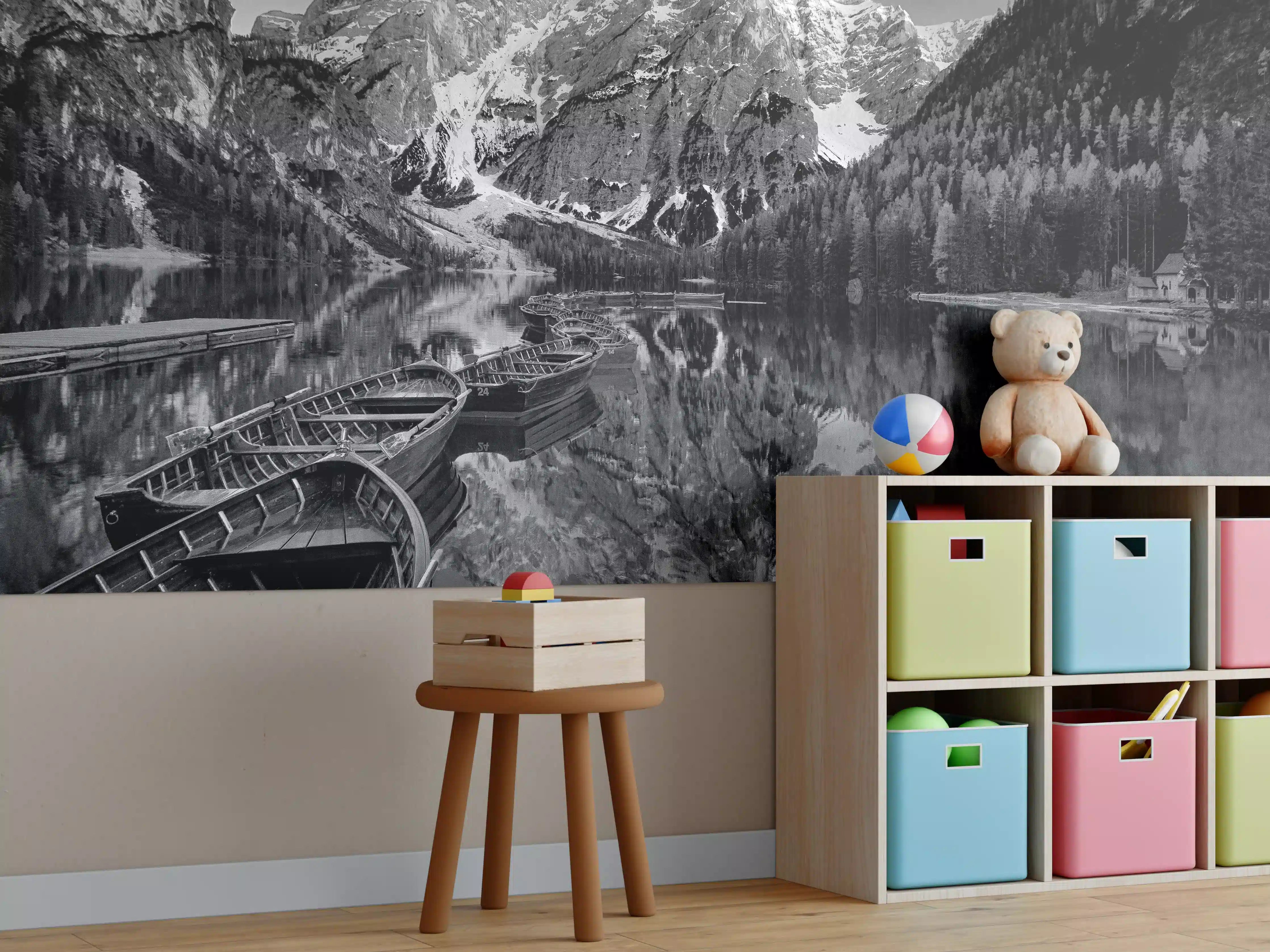 Kinderzimmer Wandgestaltung - Schwarz-Weiß Bergsee Idylle