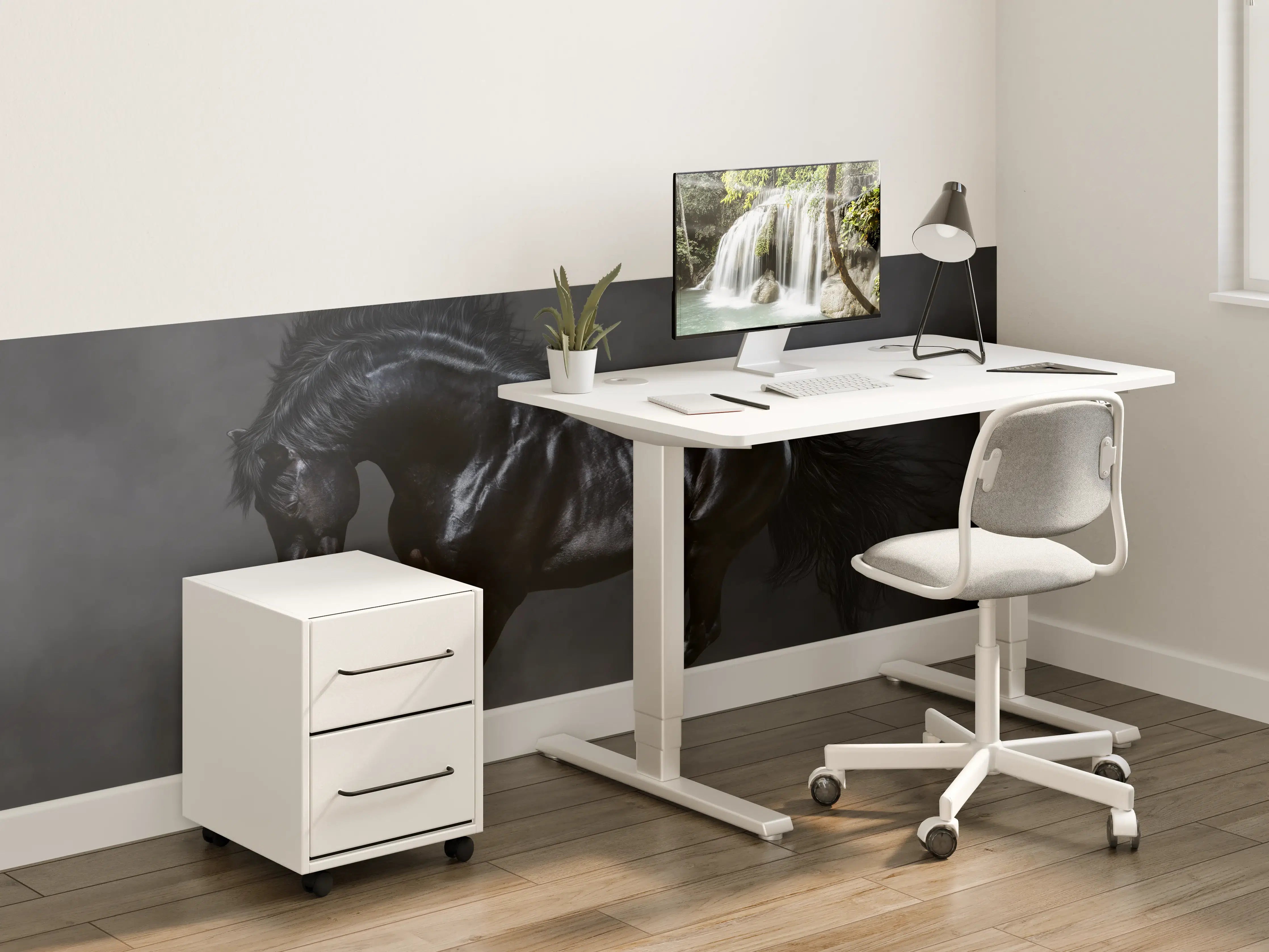 Kinderzimmer Wandgestaltung - Schwarzer Hengst auf dunklem Hintergrund