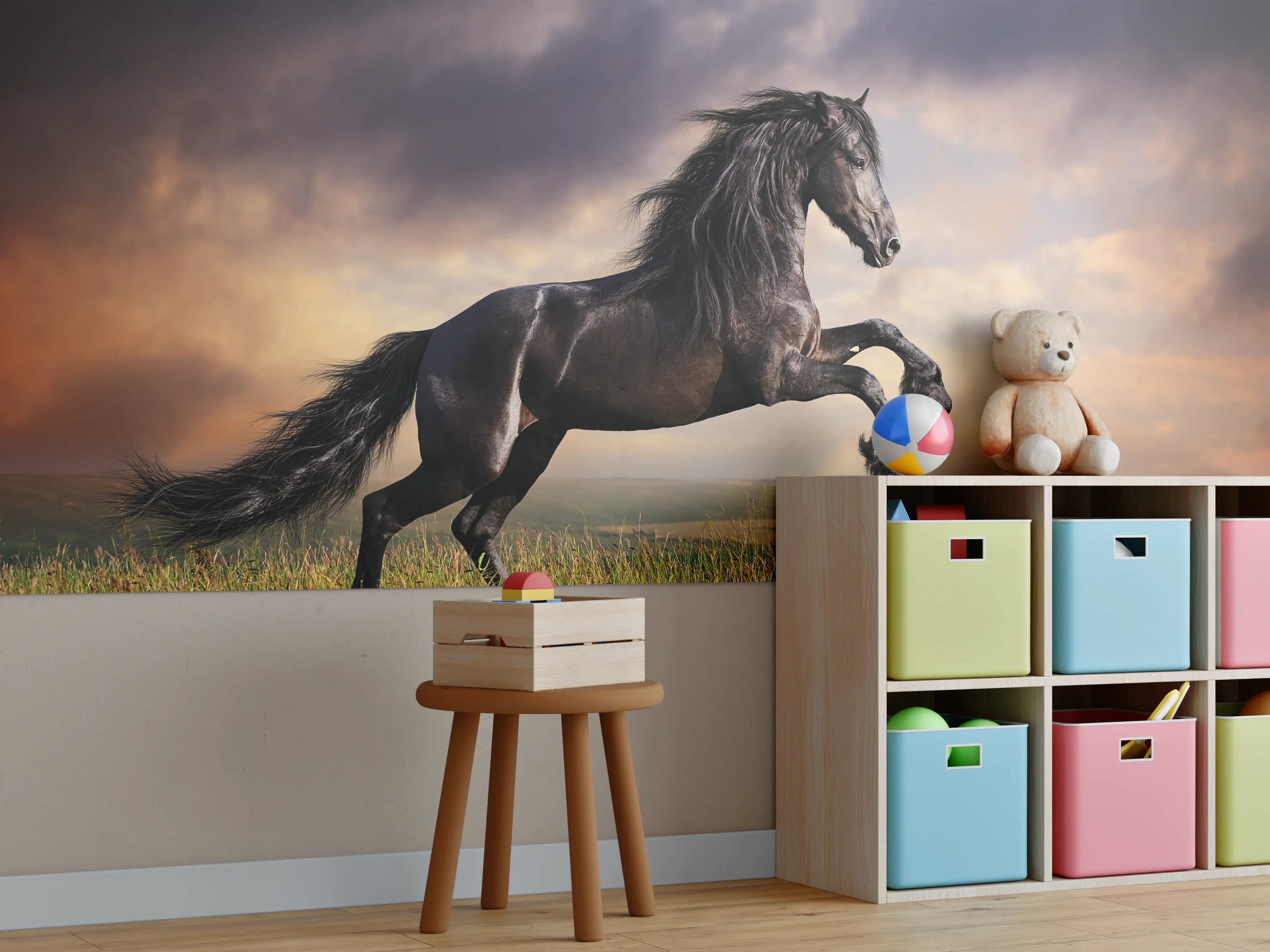 Kinderzimmer Wandgestaltung - Schwarzes Friesenpferd Galopp