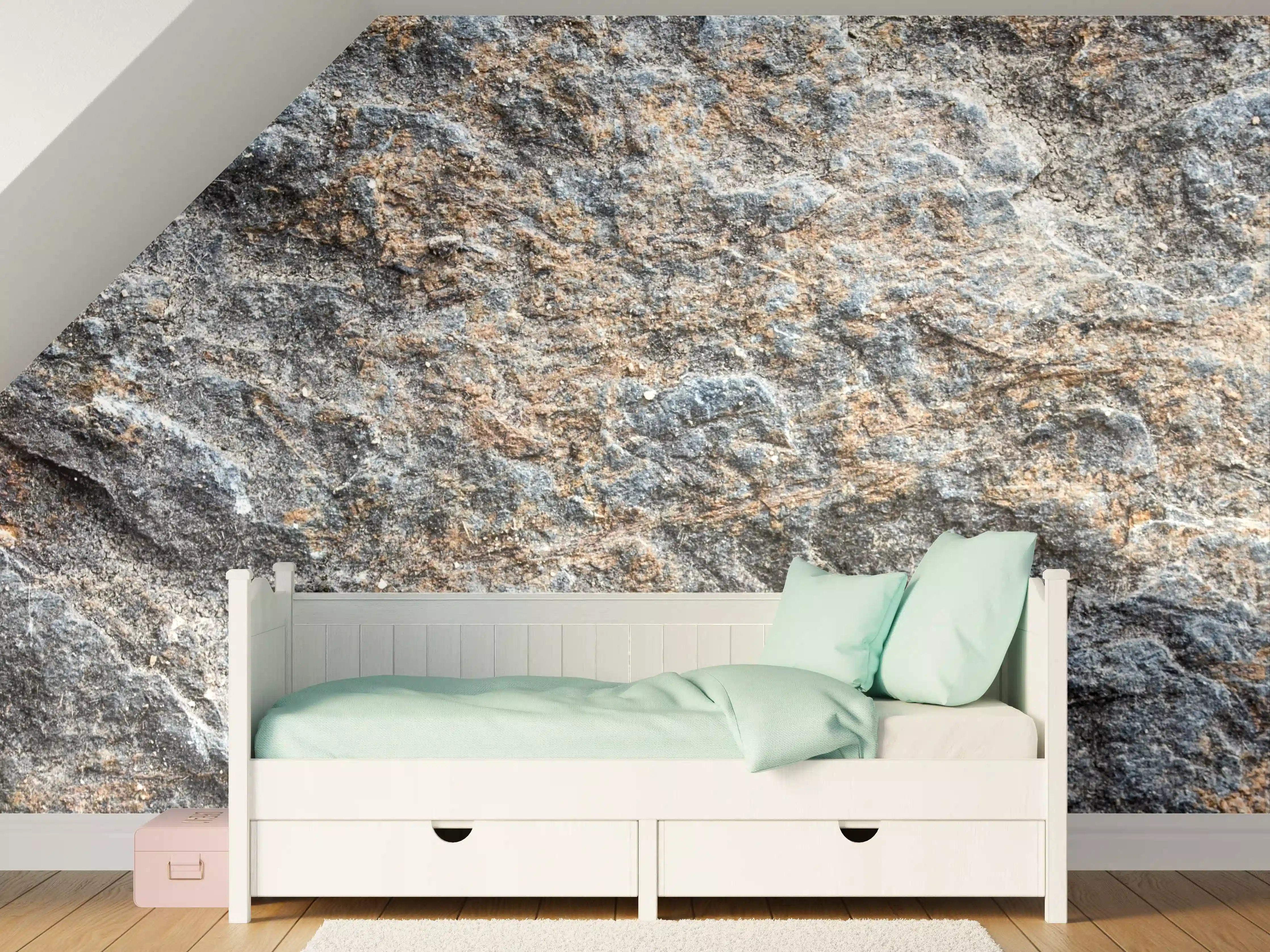 Kinderzimmer Wandgestaltung - Silbergrauer Mauerrelief mit zarter Textur