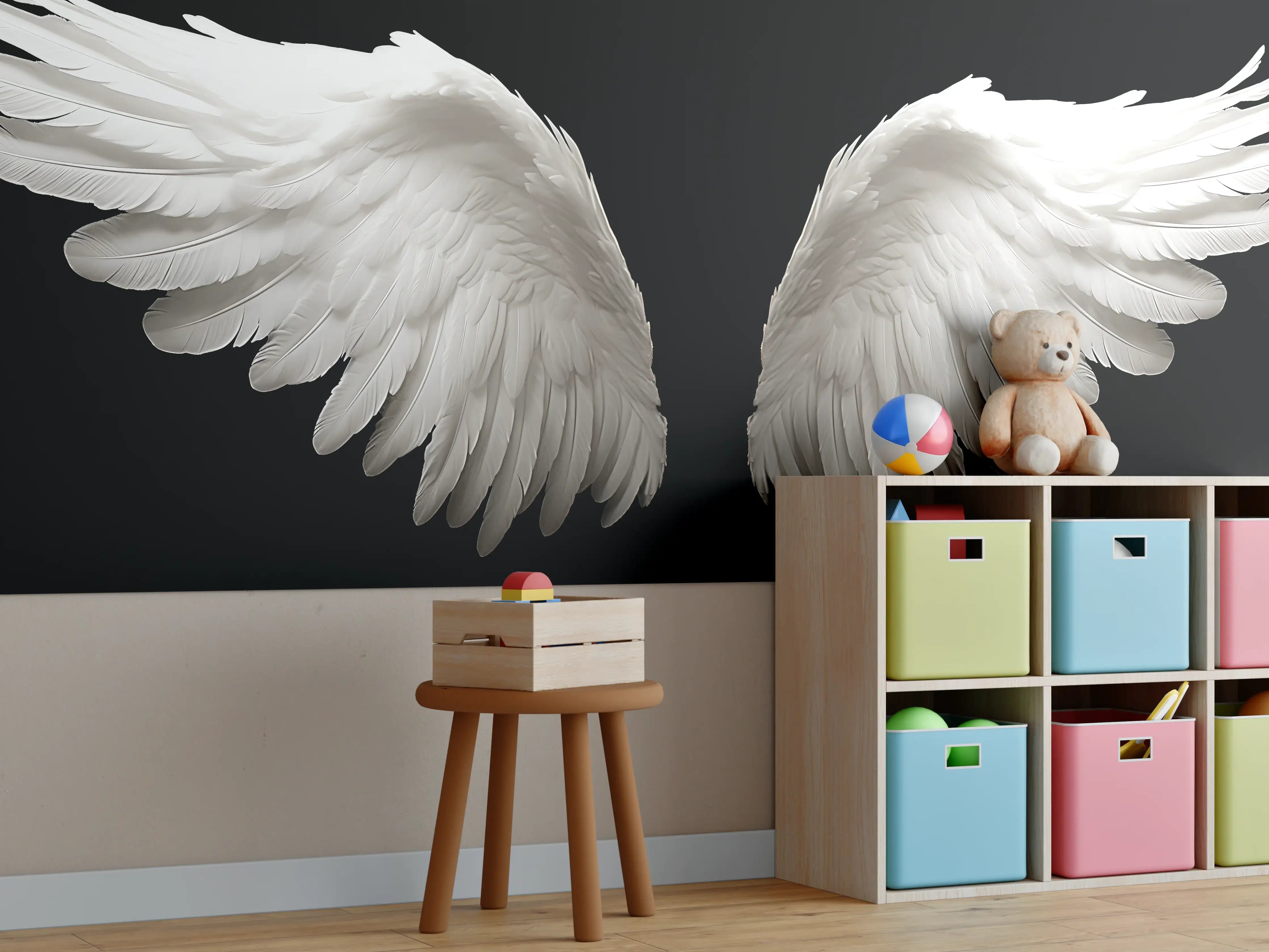 Kinderzimmer Wandgestaltung - Silberne Engelsflügel vor dunklem Grau