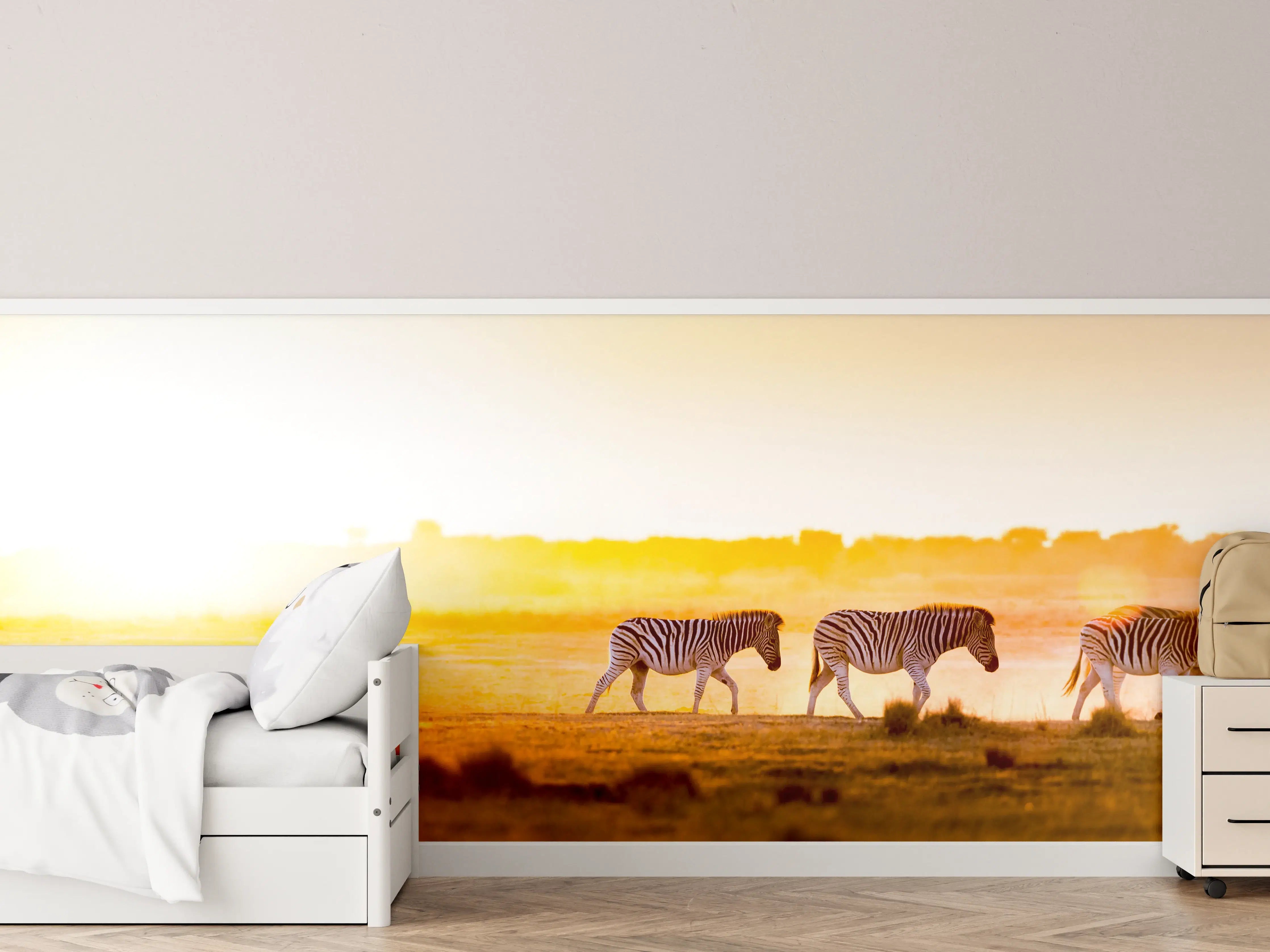 Kinderzimmer Wandgestaltung - Sonnenaufgang über der Steppe mit Zebras