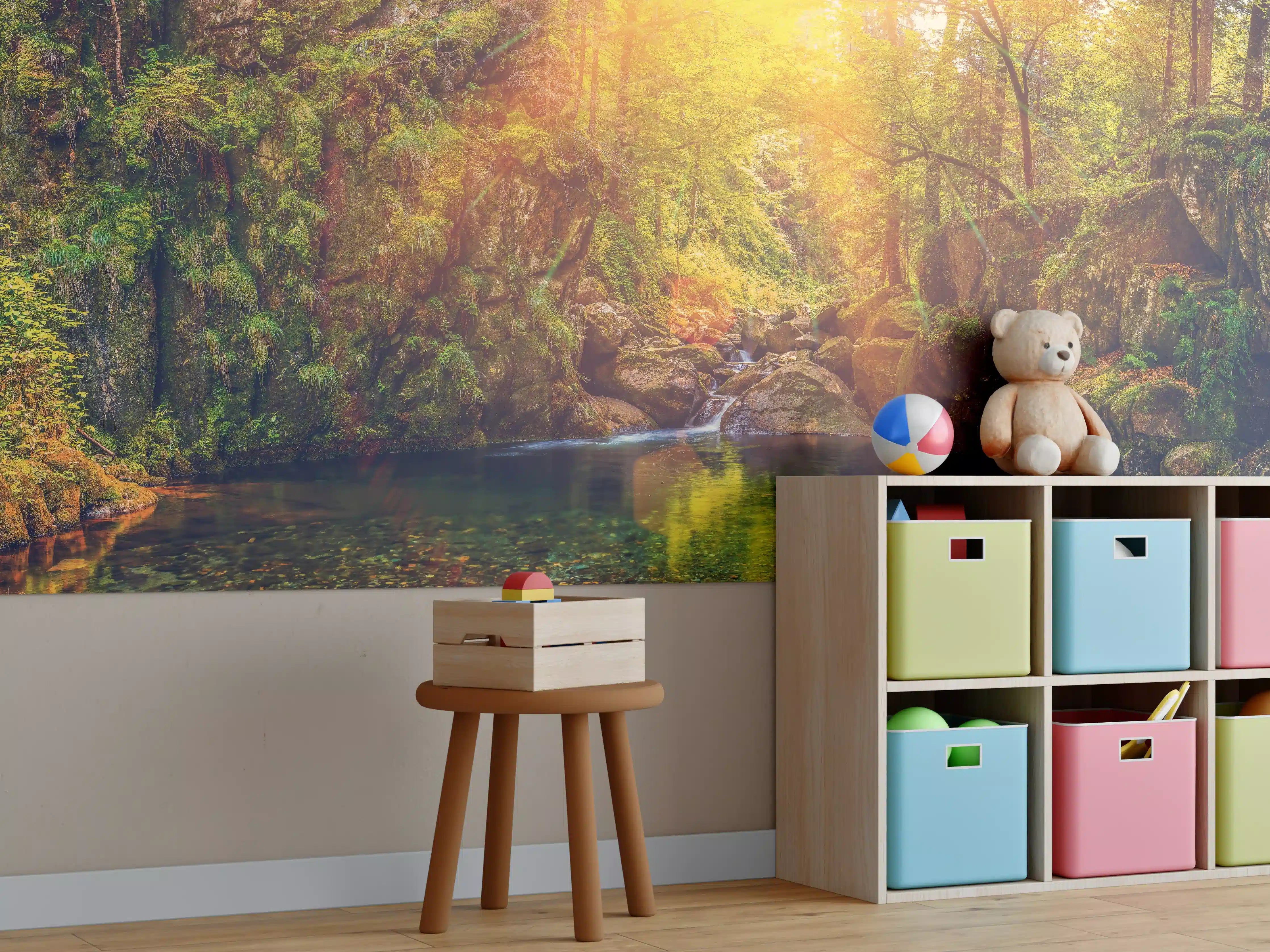 Kinderzimmer Wandgestaltung - Sonnenbeschienener Waldsee