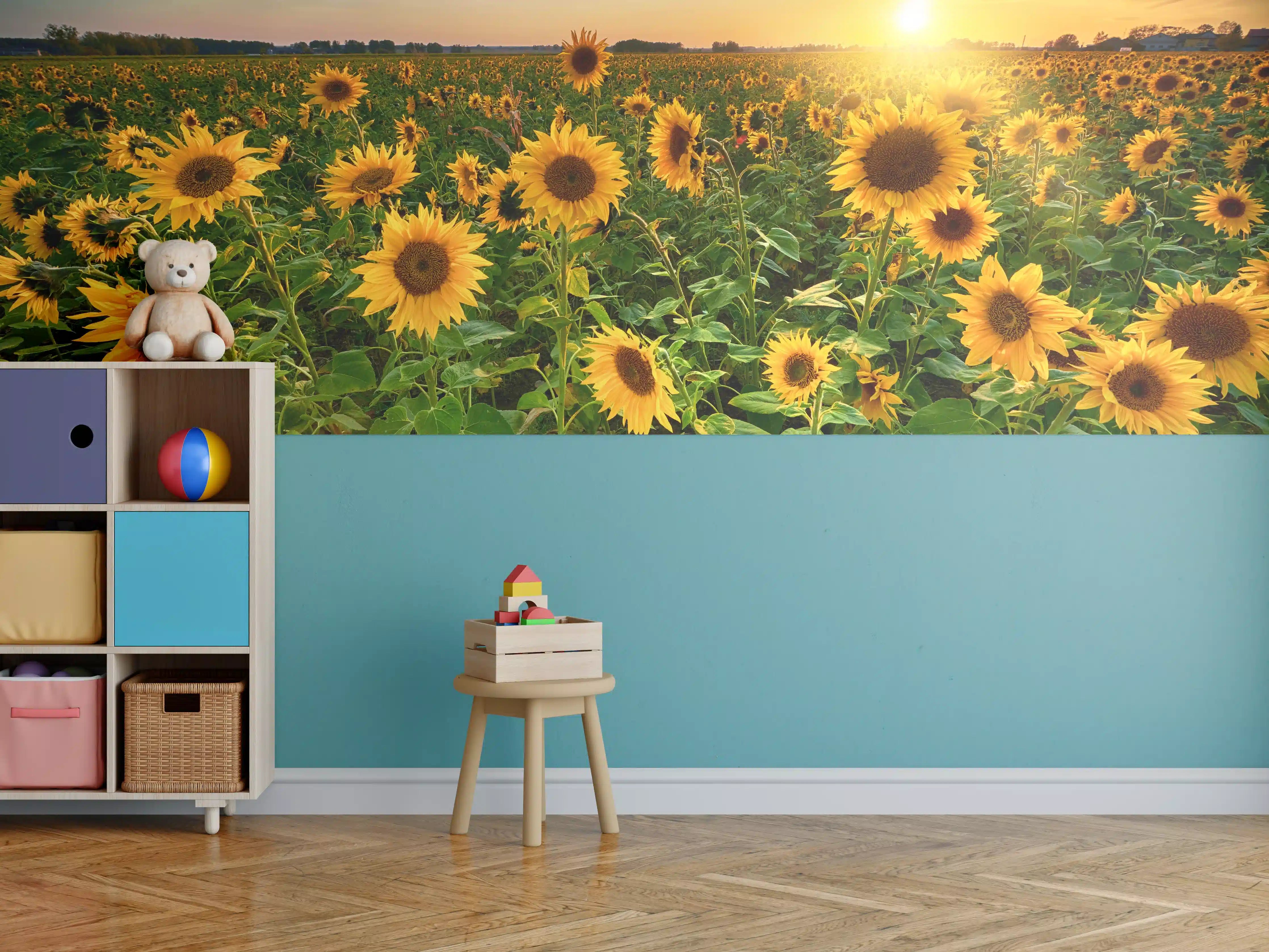 Kinderzimmer Wandgestaltung - Sonnenuntergang über Sonnenblumenfeld in Hessen