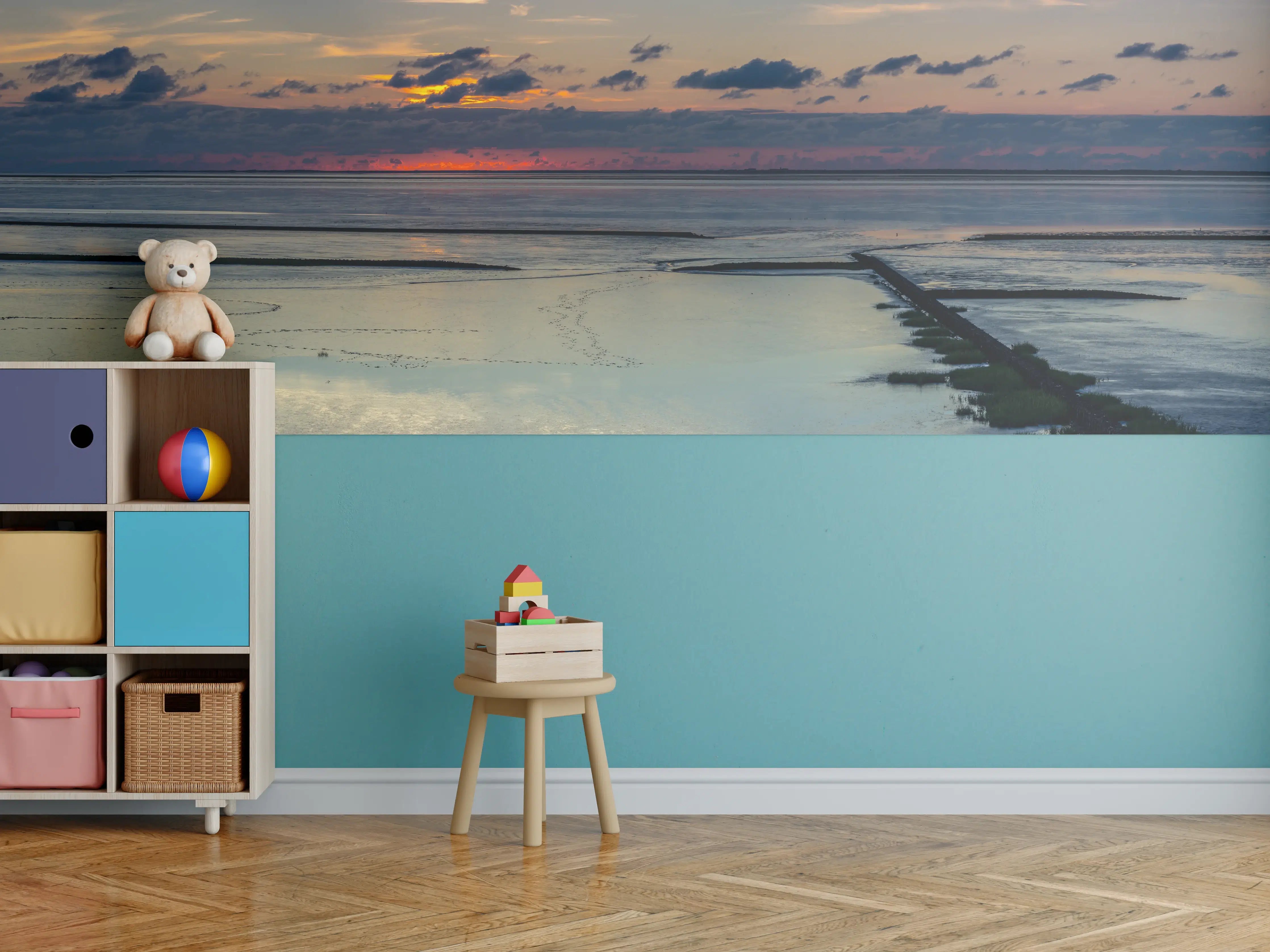 Kinderzimmer Wandgestaltung - Sonnenuntergang über ruhigem Wasser