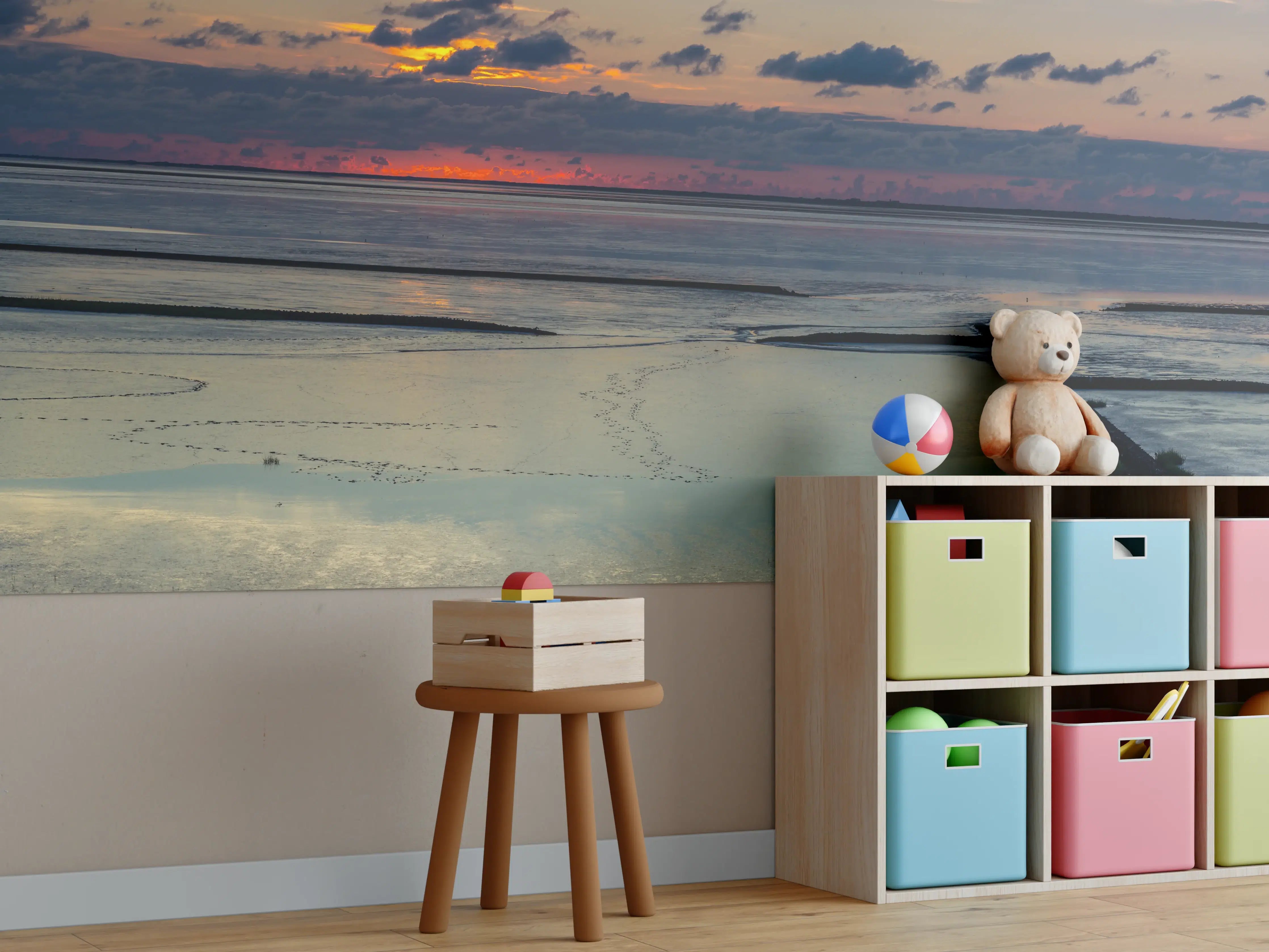 Kinderzimmer Wandgestaltung - Sonnenuntergang über ruhigem Wasser