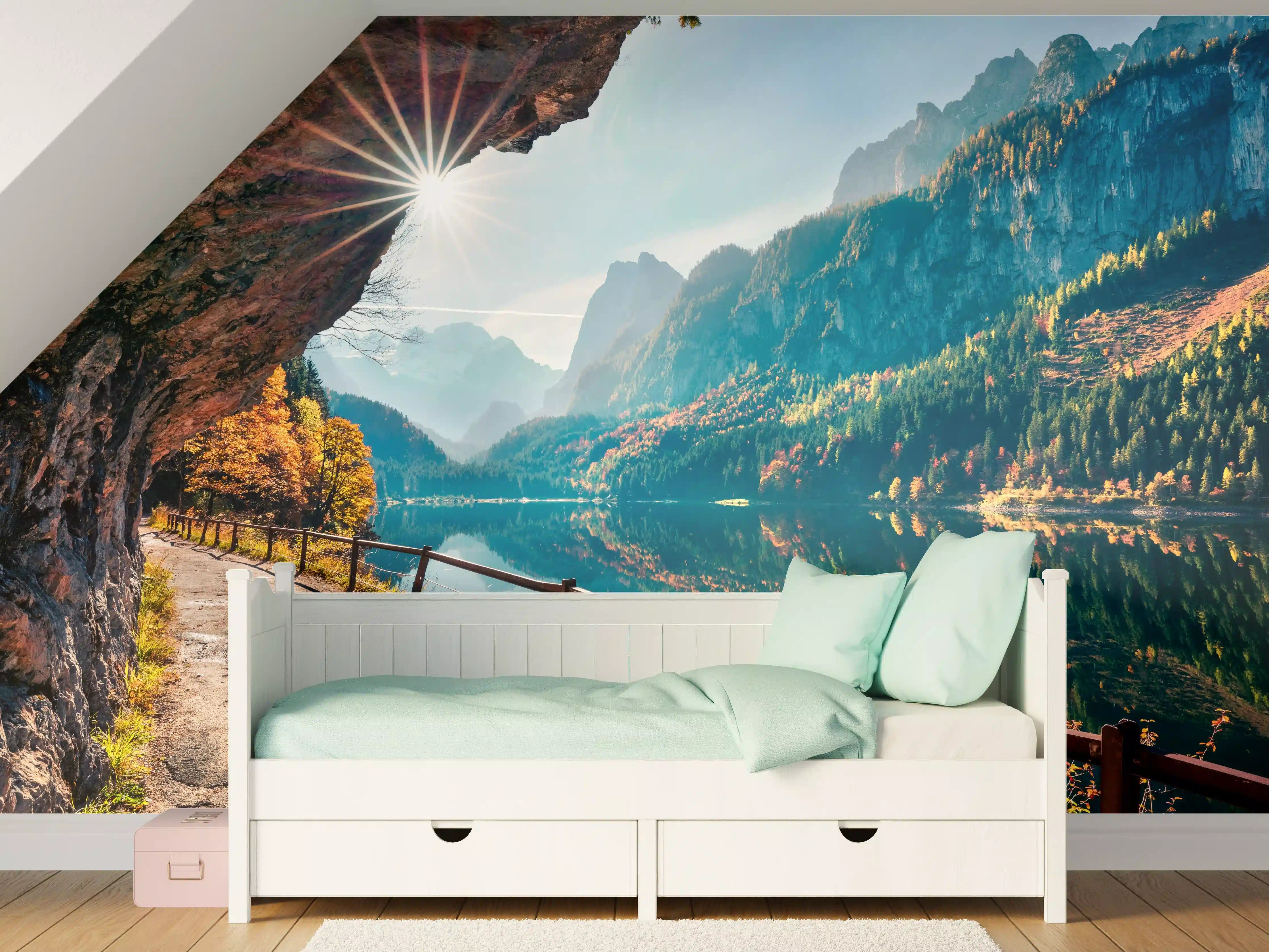 Kinderzimmer Wandgestaltung - Sonnige Herbstszene am Gosausee