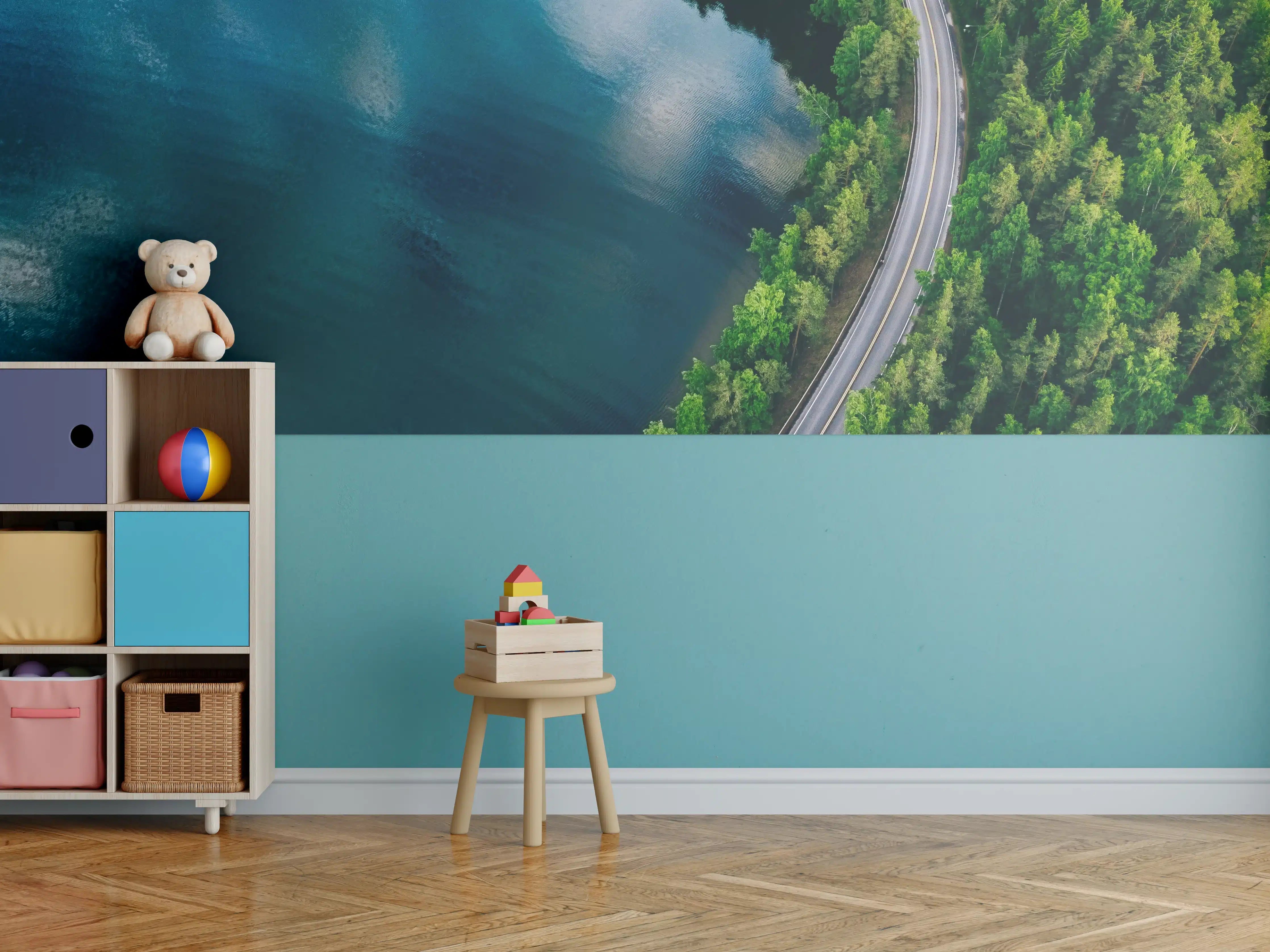 Kinderzimmer Wandgestaltung - Szenischer Wasserblick mit Waldpfad