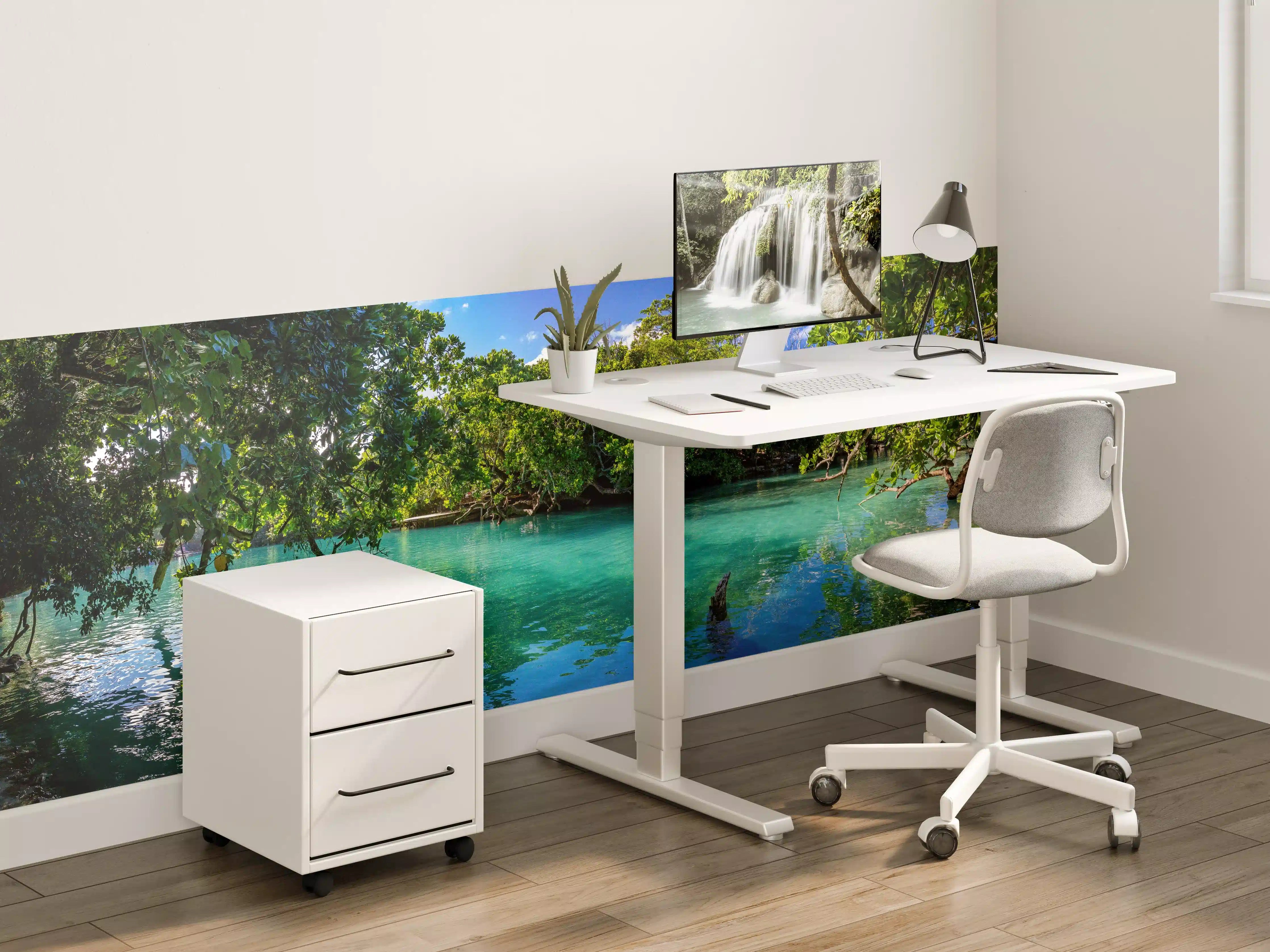 Kinderzimmer Wandgestaltung - Traumhafter See im Wald - Indonesien