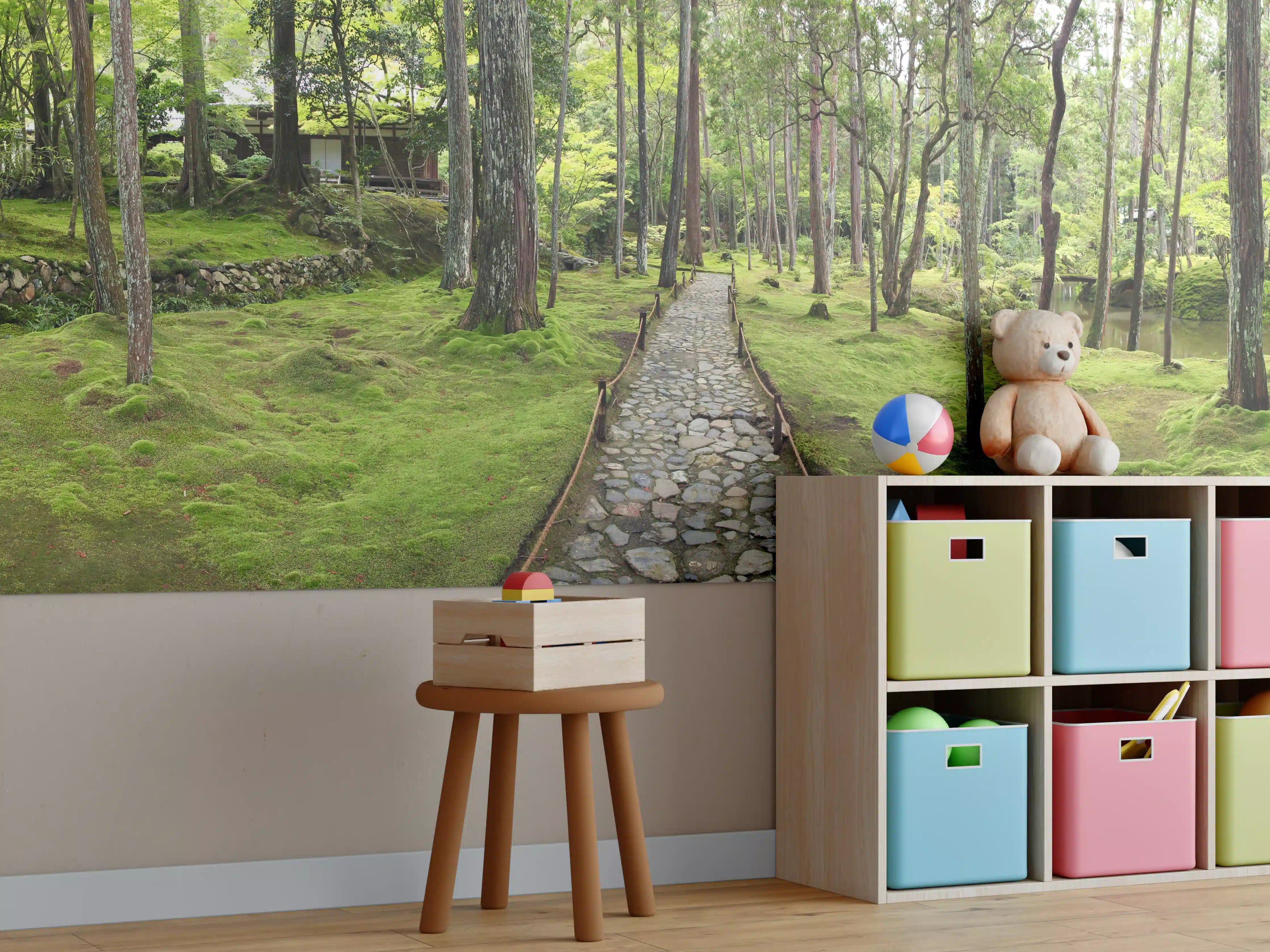 Kinderzimmer Wandgestaltung - Urwüchsiger Waldweg mit Natursteinpfad