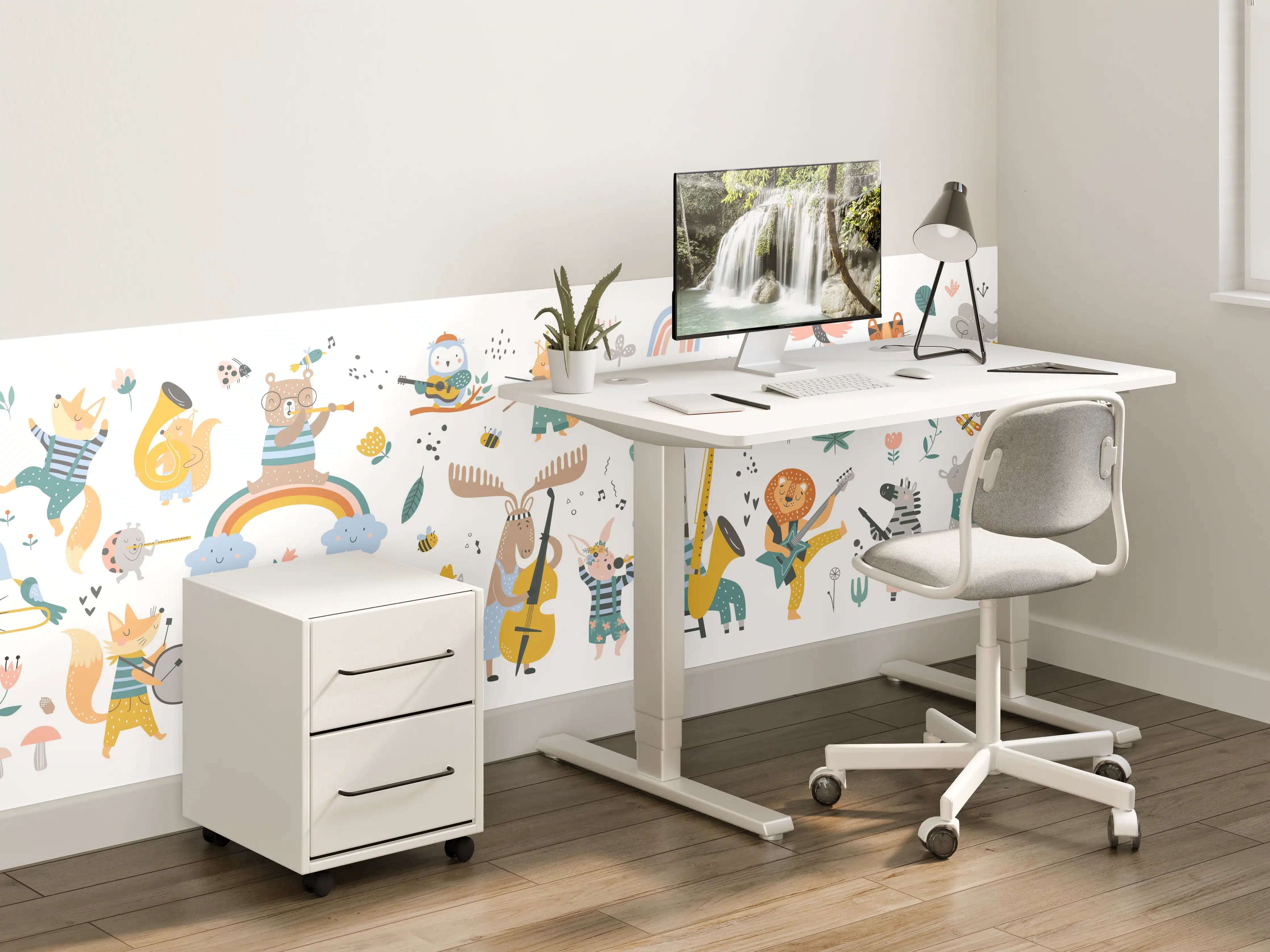Kinderzimmer Wandgestaltung - Verspielte Tier- und Musikinstrumente-Dekoration