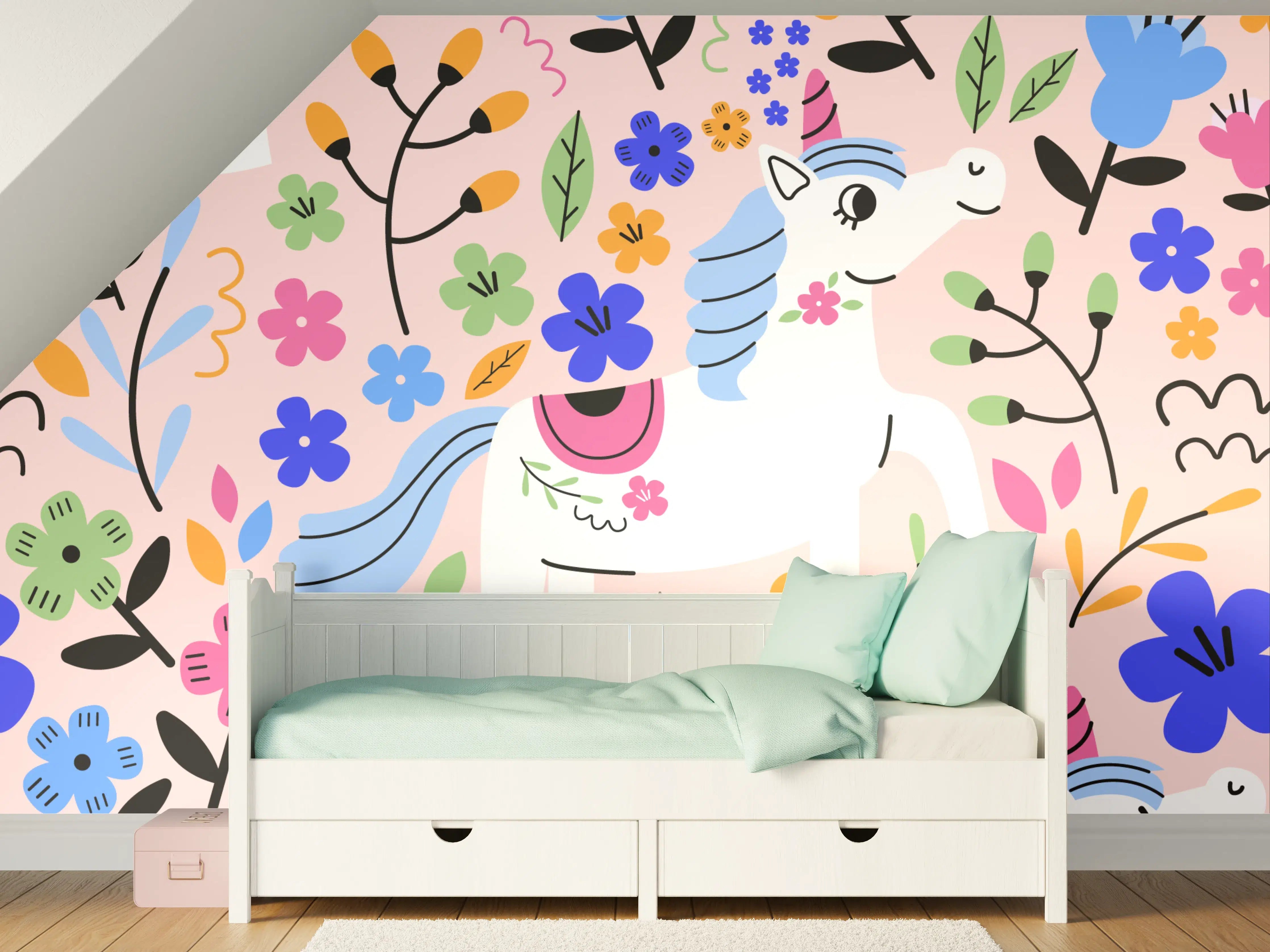 Kinderzimmer Wandgestaltung - Verspieltes Einhorn-Motiv mit bunten Blumen auf rosa Hintergrund