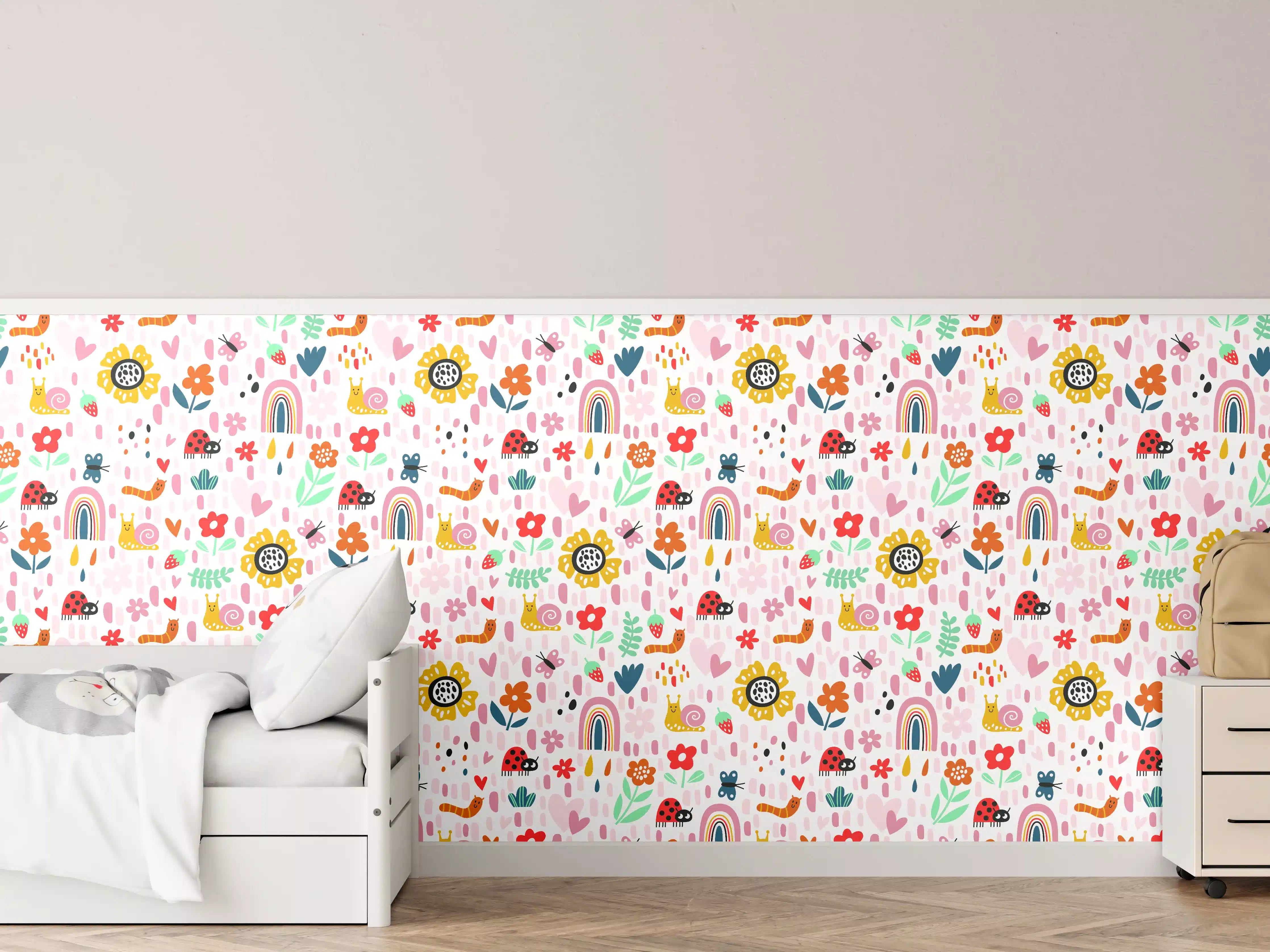 Kinderzimmer Wandgestaltung - Verspieltes Kinderzimmer Muster mit bunten Motiven