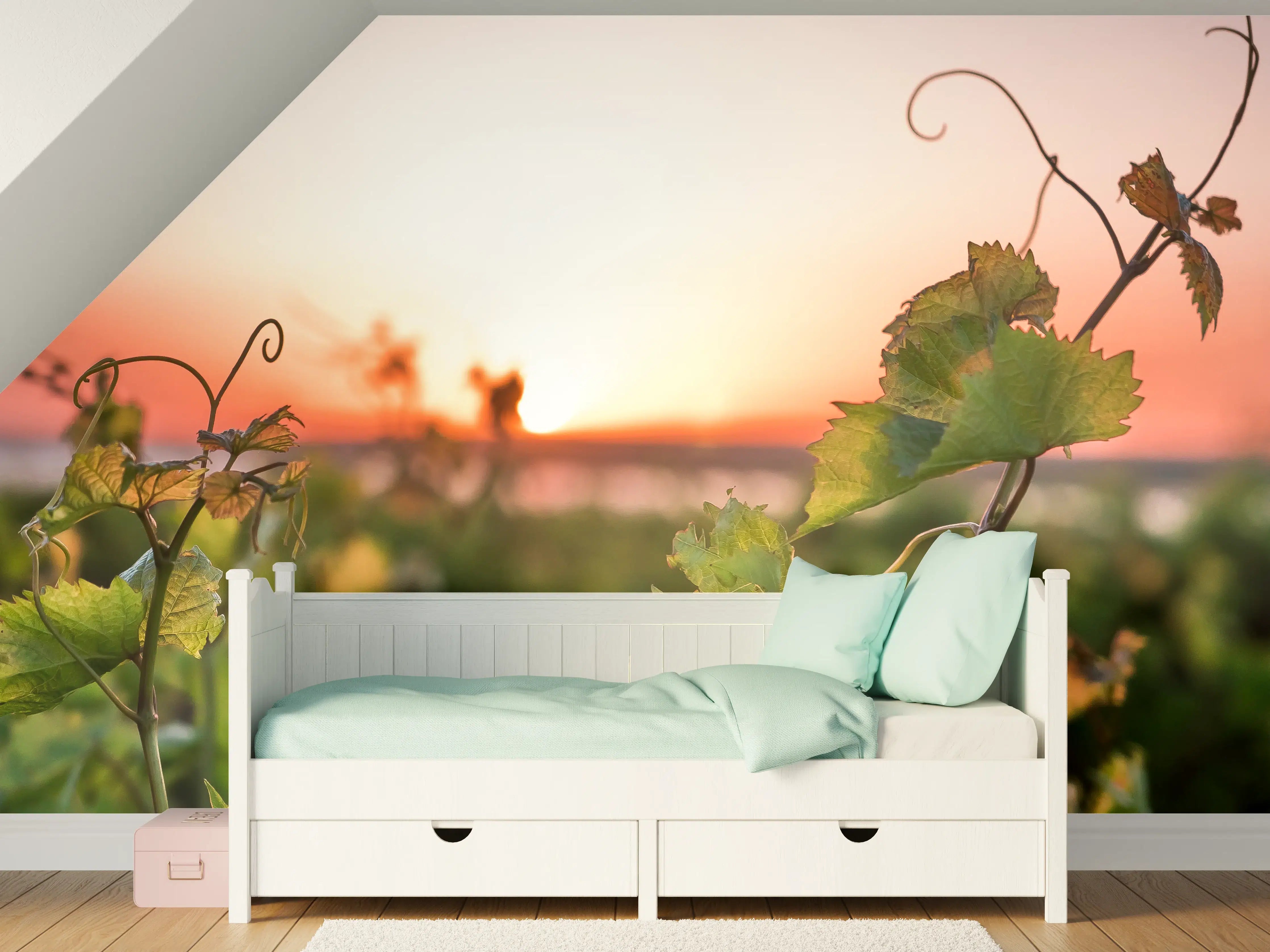 Kinderzimmer Wandgestaltung - Vineyard Sunset with Green Leaves