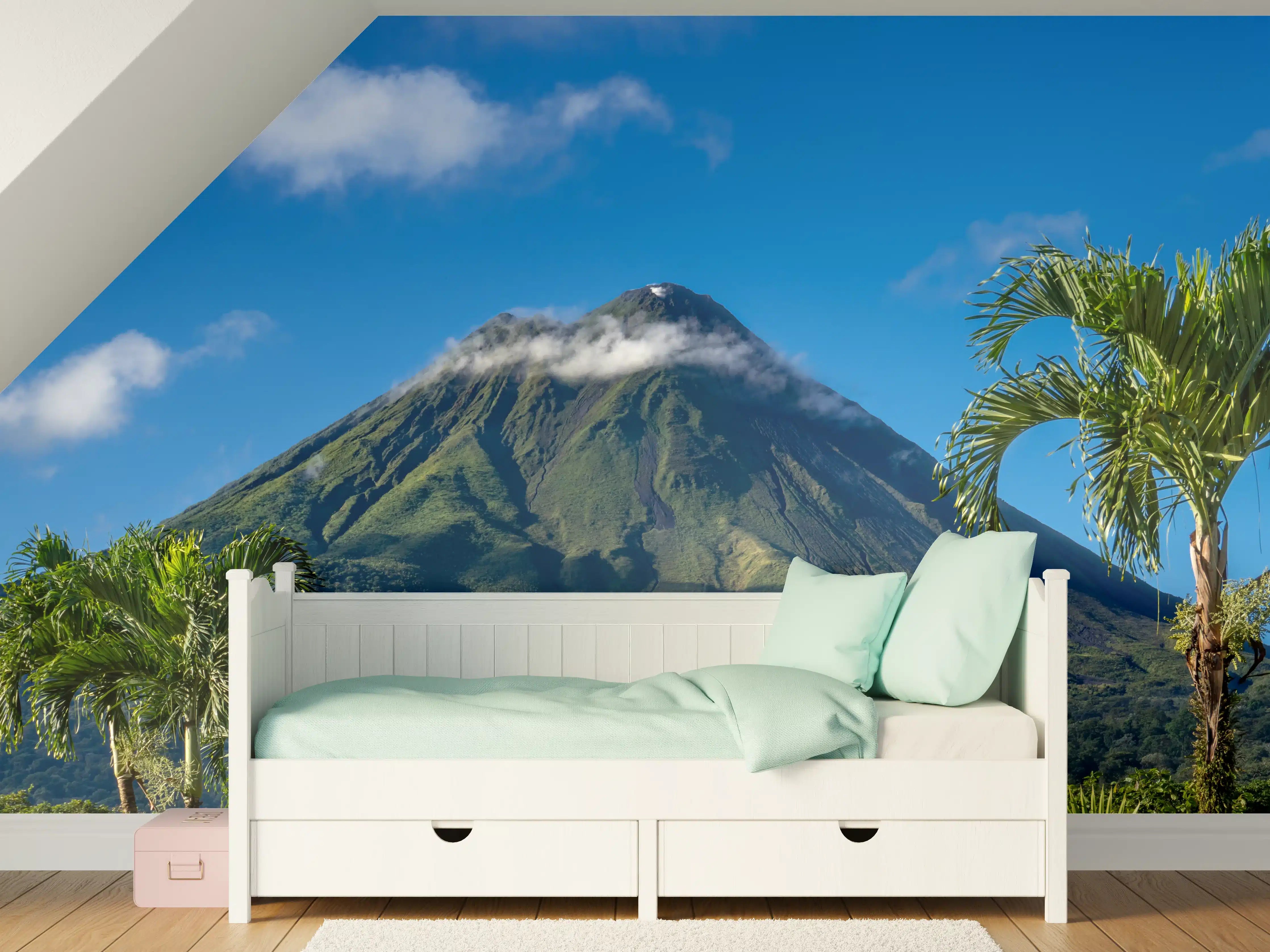Kinderzimmer Wandgestaltung - Vulkan Arenal von nahem - Costa Rica