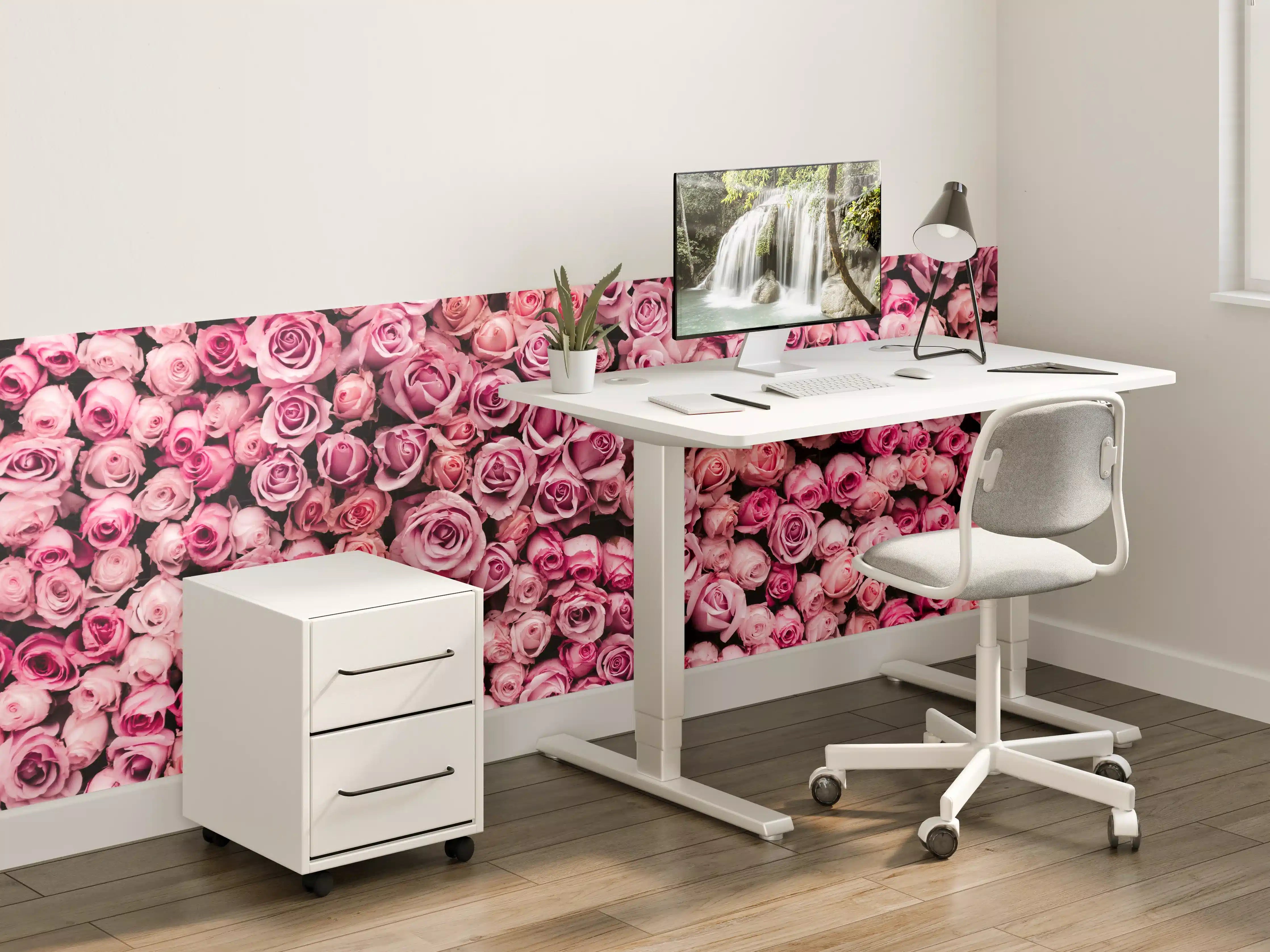 Kinderzimmer Wandgestaltung - Wand aus frischen Rosen