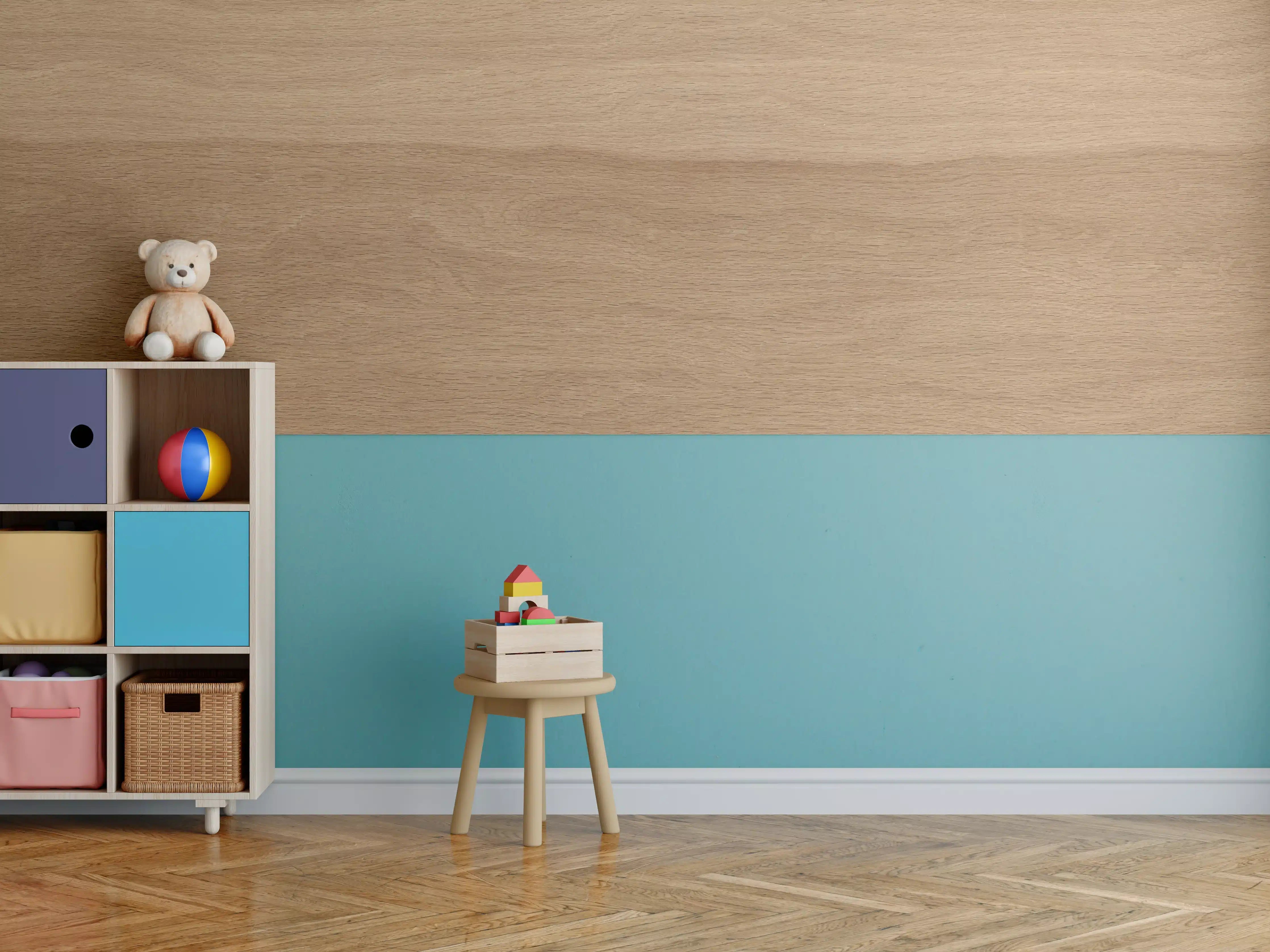 Kinderzimmer Wandgestaltung - Warme Grautöne mit Holzmaserung