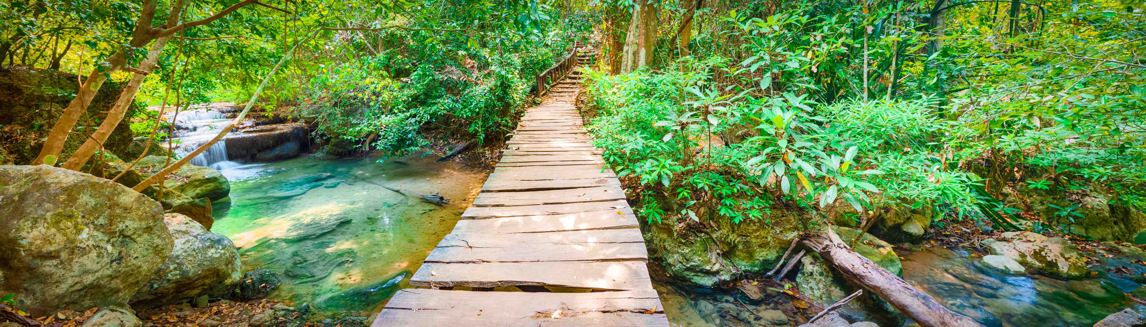 Kinderzimmer Wandgestaltung-Wasserfall im Erawan-Nationalpark