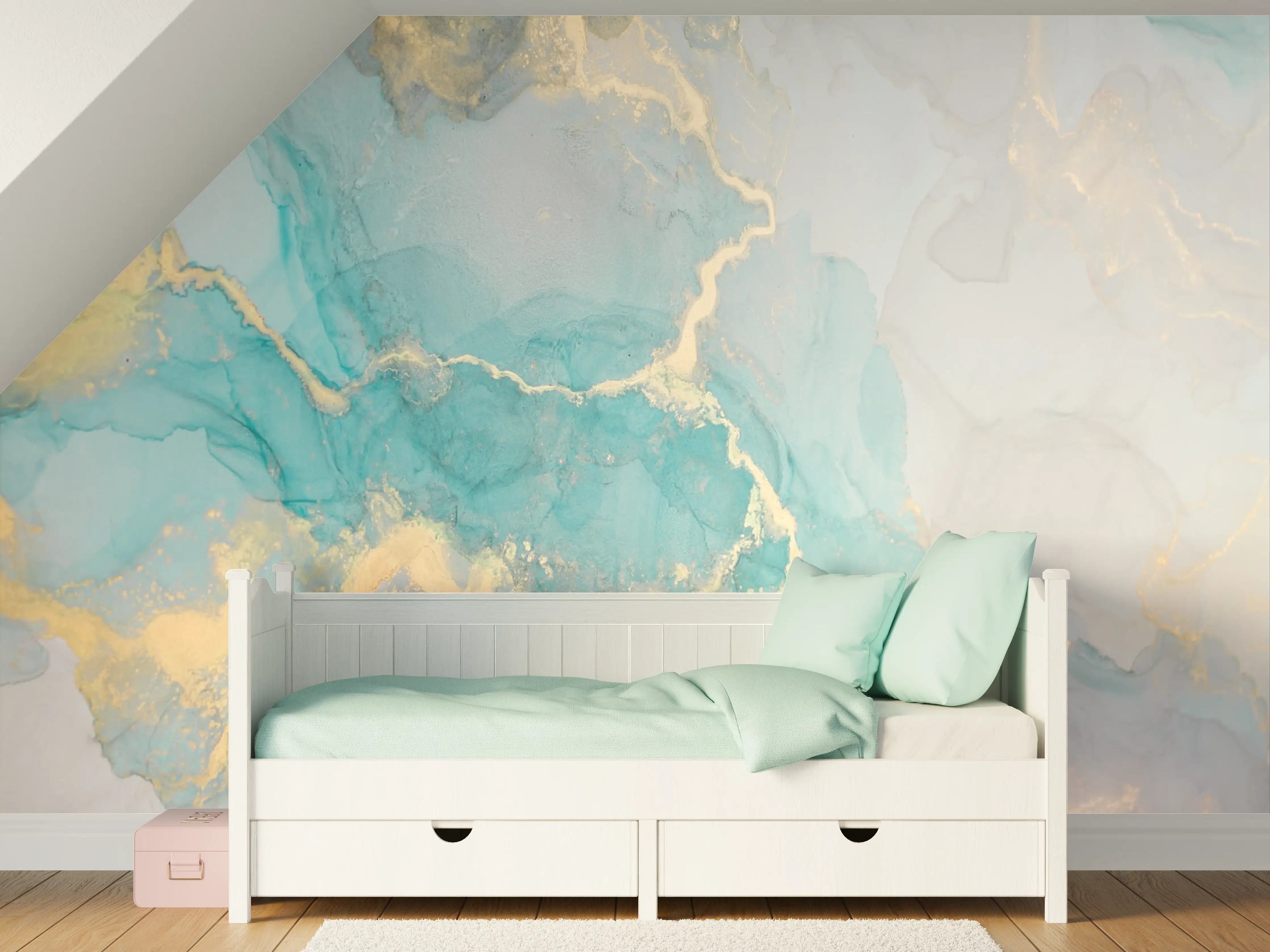 Kinderzimmer Wandgestaltung - Weiße und Türkisfarbene Marmor-Textur mit Goldakzenten