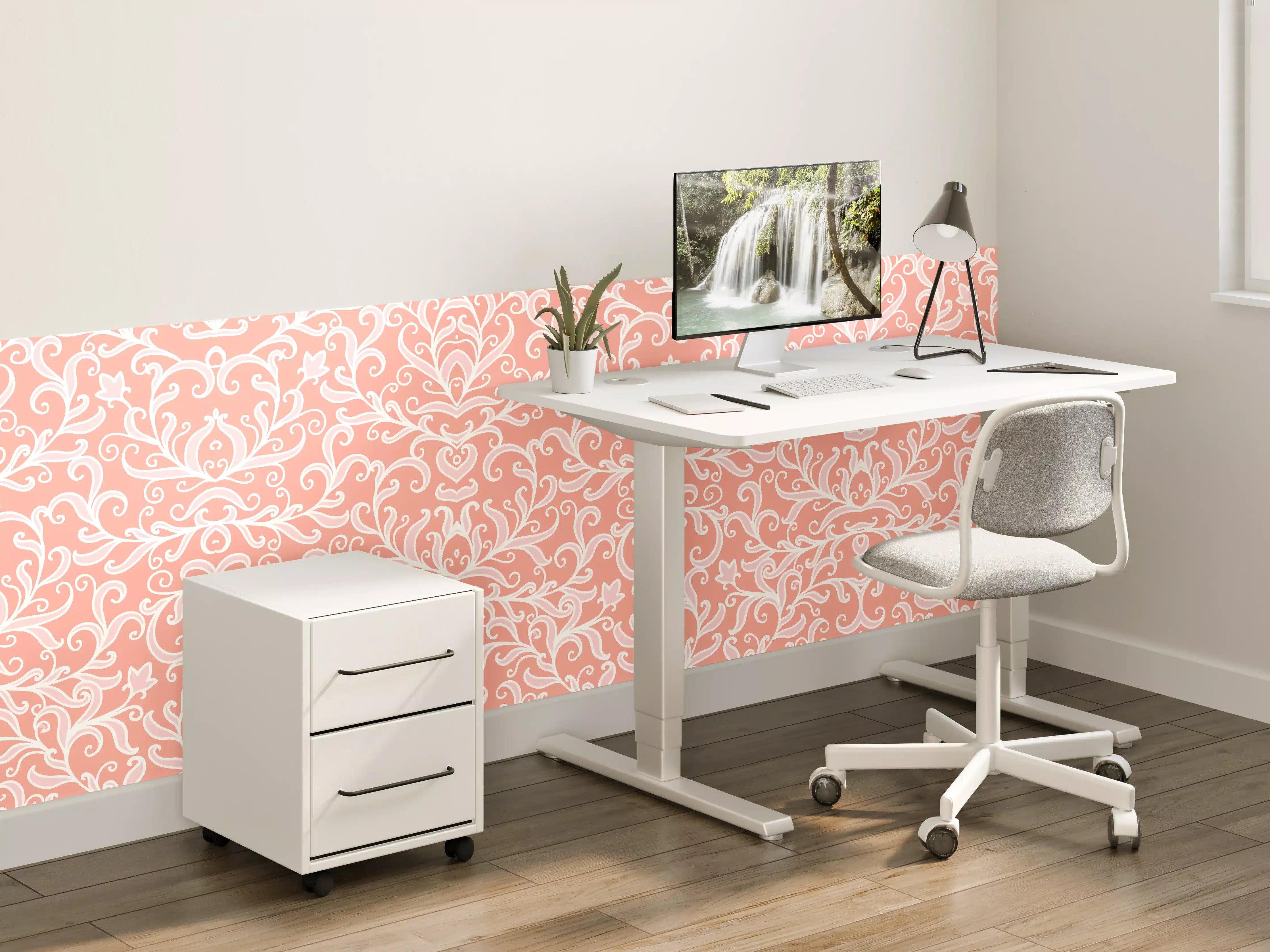 Kinderzimmer Wandgestaltung - Zarte Coral Farbe mit eleganter Ornamentik