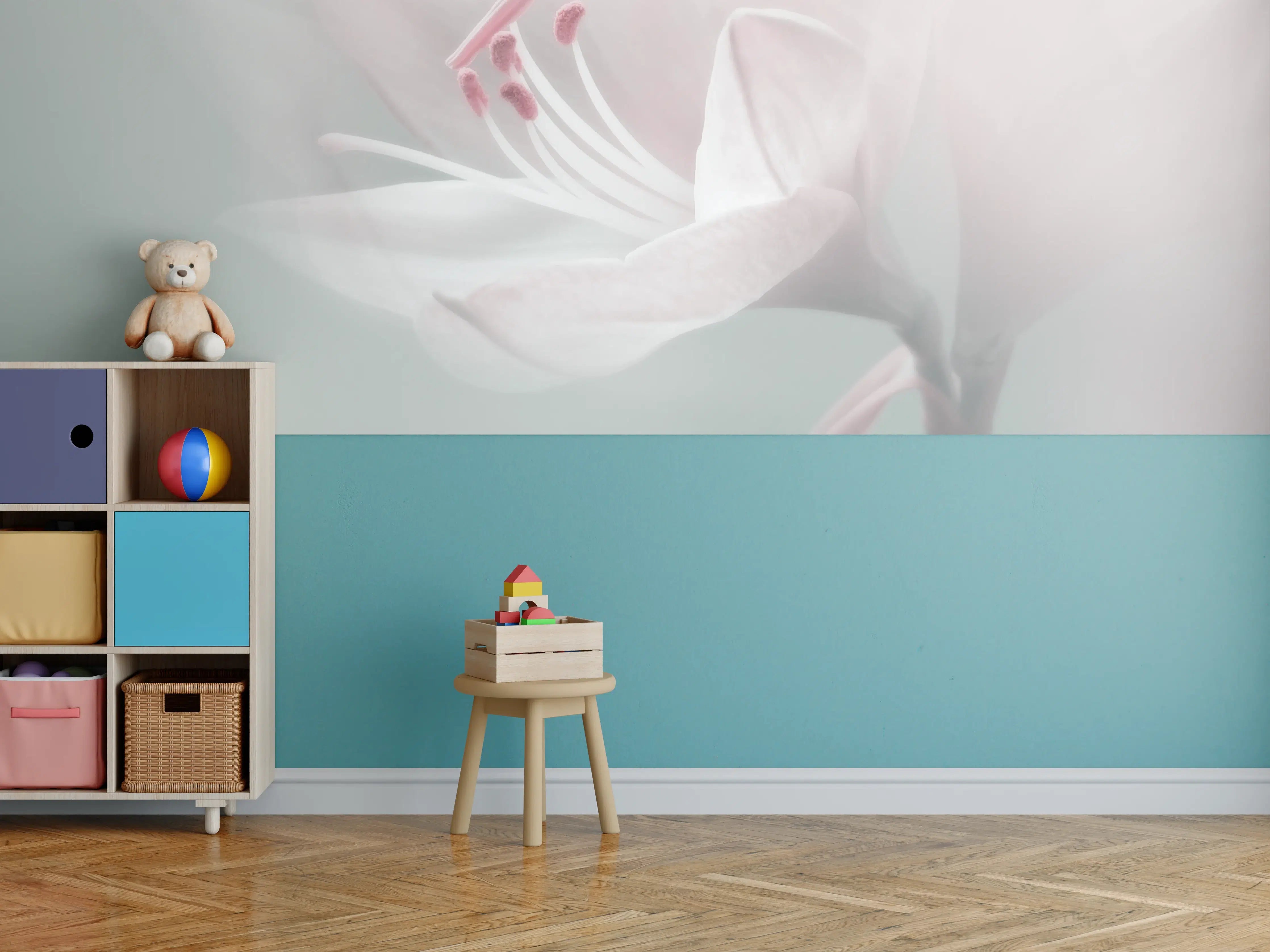 Kinderzimmer Wandgestaltung - Zarte rosa Blumenblüte mit weißem Hintergrund