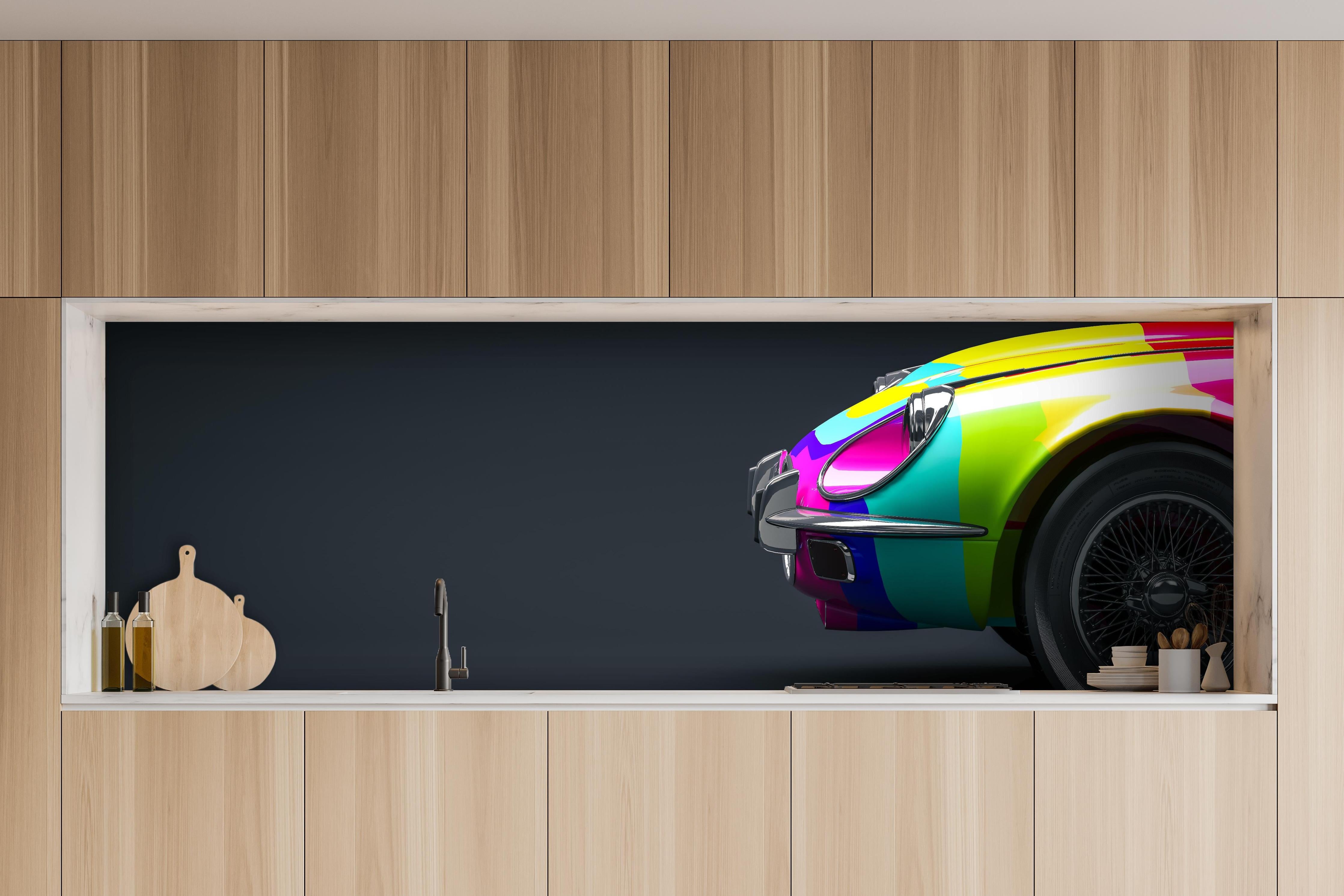 Küche - 3D Illustration Buntes Vintage Auto hinter weißen Hochglanz-Küchenregalen und schwarzem Wasserhahn