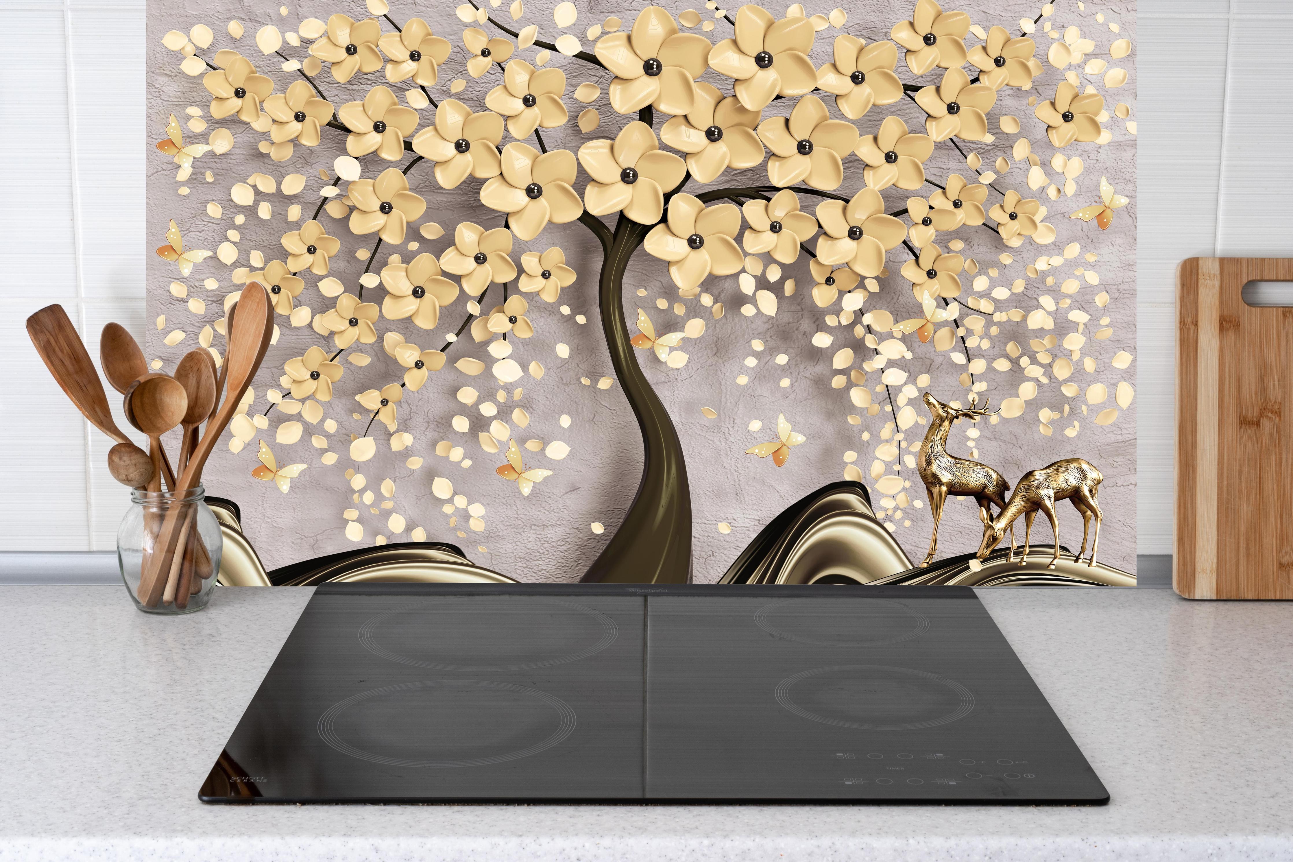 Küche - Abstrakte Baum Struktur hinter weißen Hochglanz-Küchenregalen und schwarzem Wasserhahn