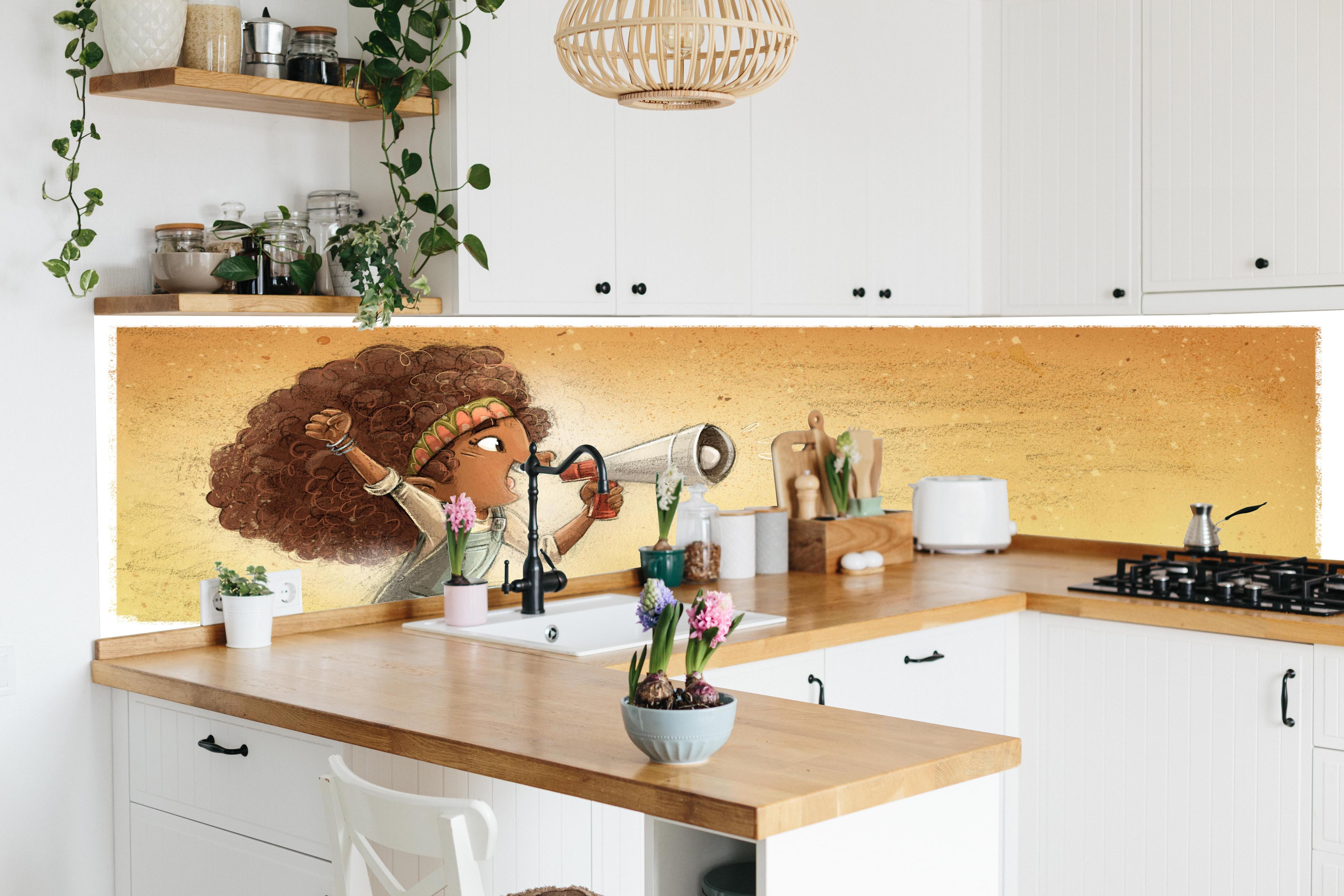 Küche - Afroamerikanisches Mädchen mit einem Megaphon hinter weißen Hochglanz-Küchenregalen und schwarzem Wasserhahn