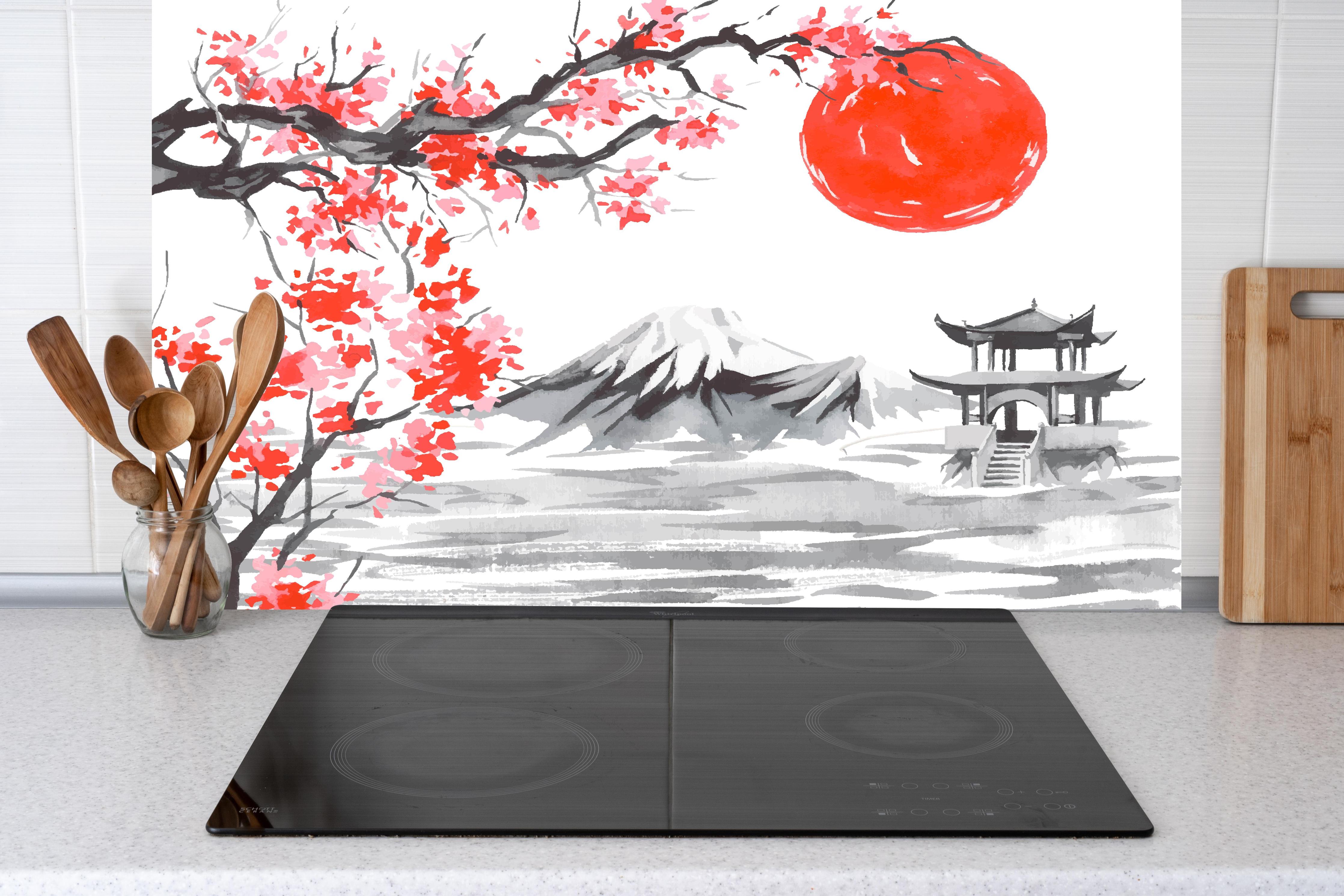 Küche - Asiatisches Aquarell Berge Sonne hinter weißen Hochglanz-Küchenregalen und schwarzem Wasserhahn