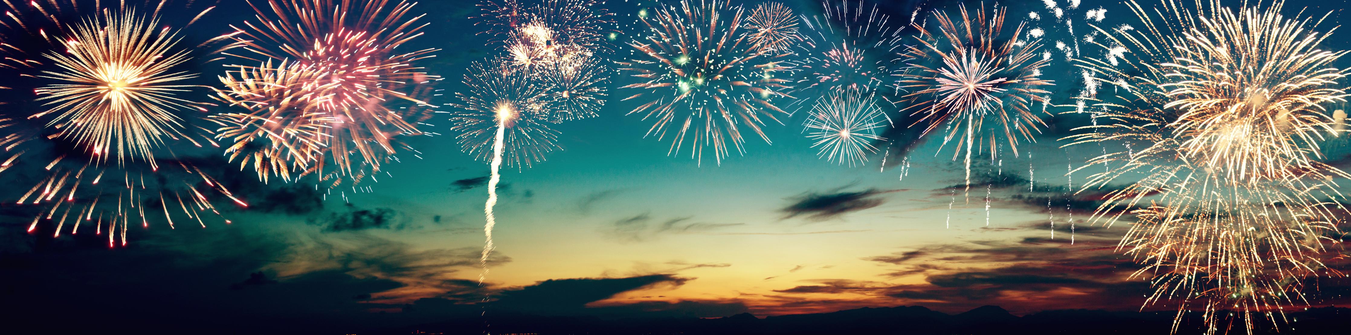 Küchenrückwand-Farbenpracht Feuerwerk bei Sonnenuntergang