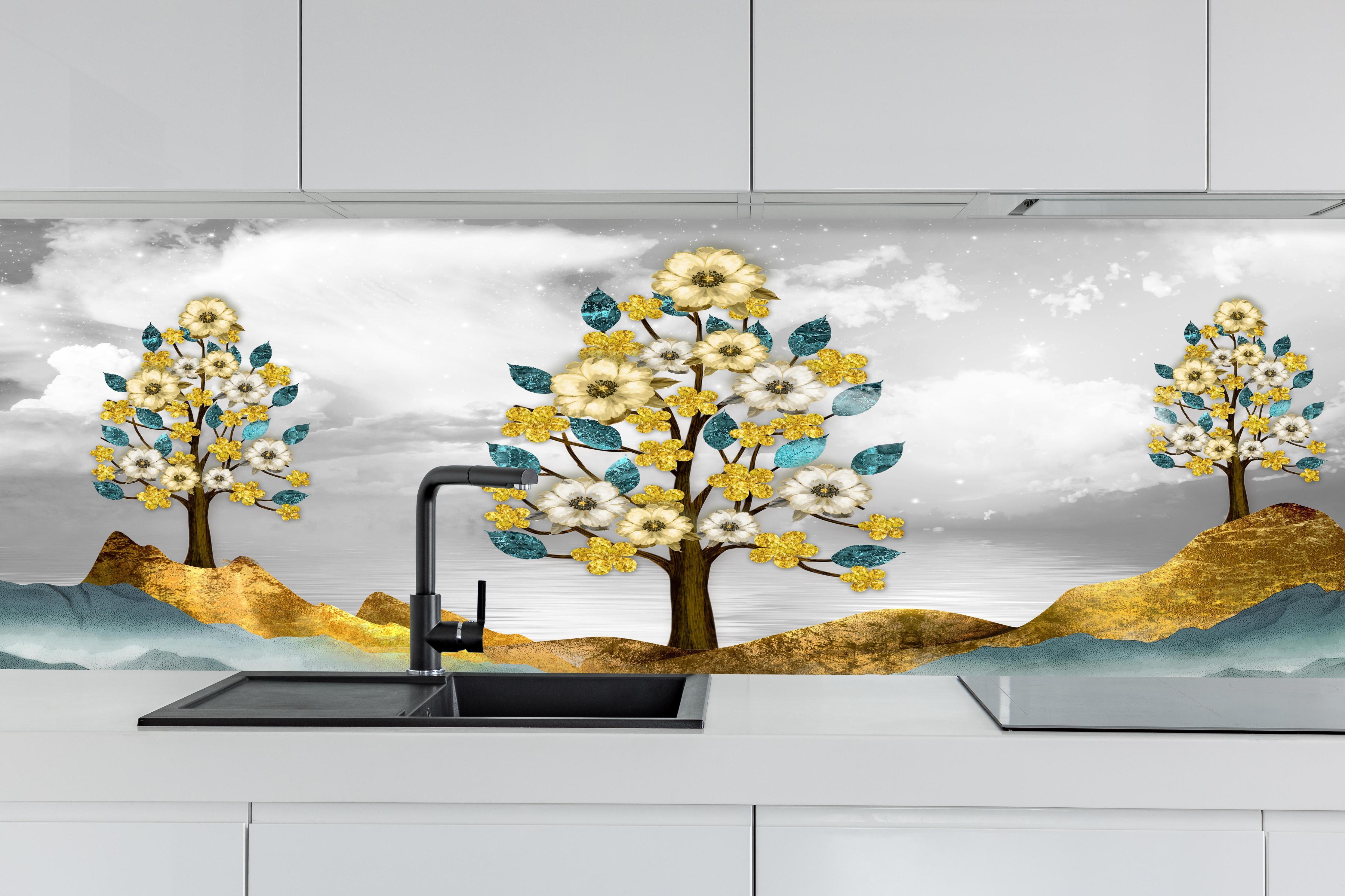 Küche - Florale Kunstmalerei - Natur hinter weißen Hochglanz-Küchenregalen und schwarzem Wasserhahn