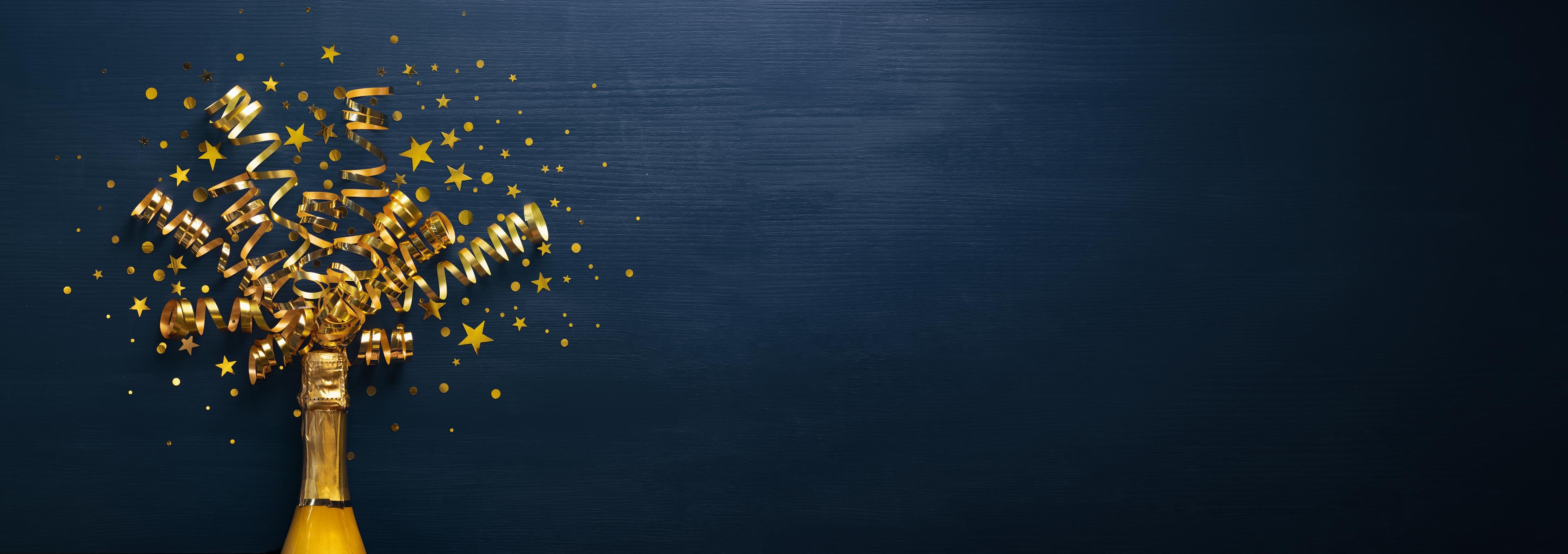 Küchenrückwand-Goldene Neujahrsfeier mit Champagner