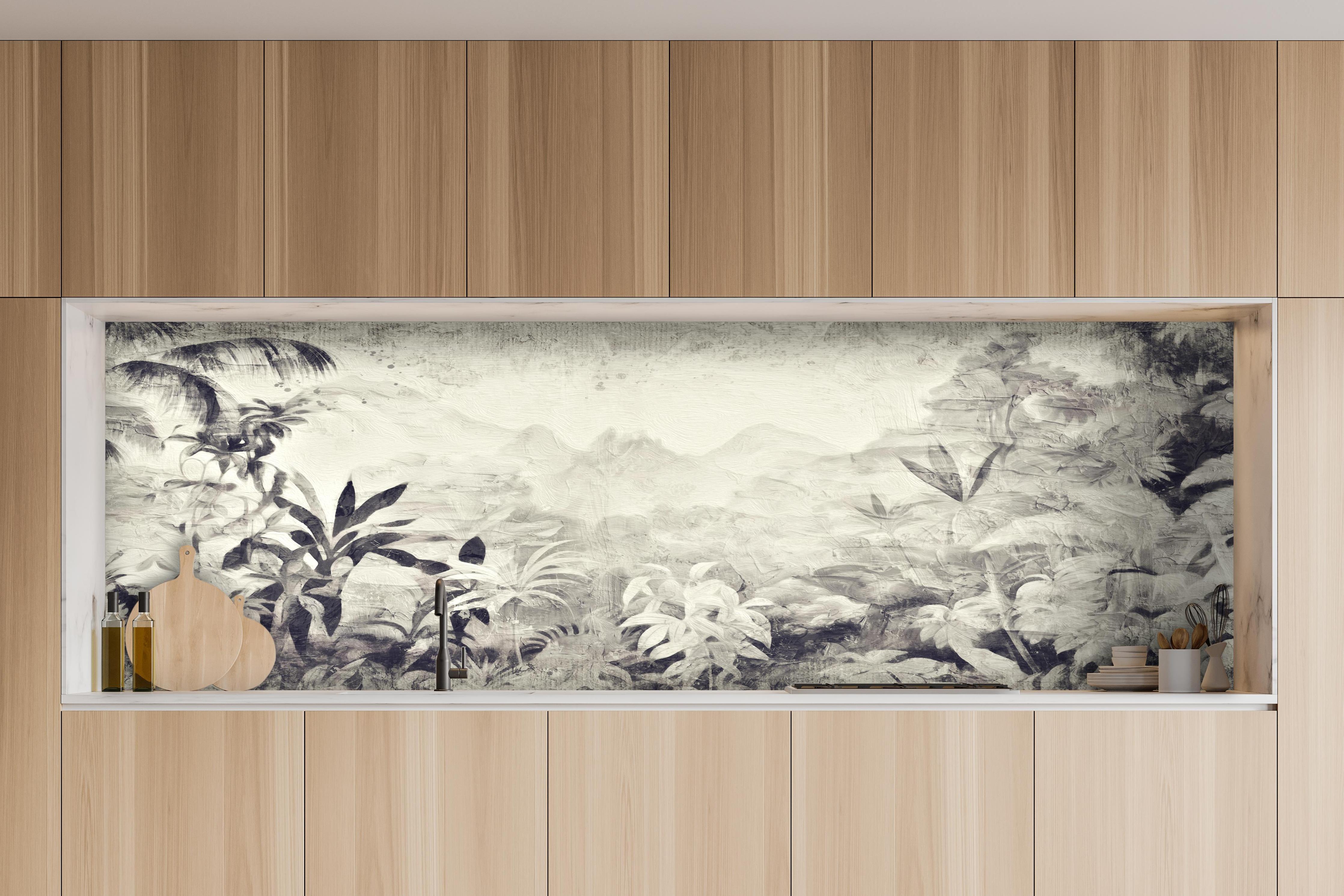 Küche - Gräuliche Landschaft - Floral hinter weißen Hochglanz-Küchenregalen und schwarzem Wasserhahn