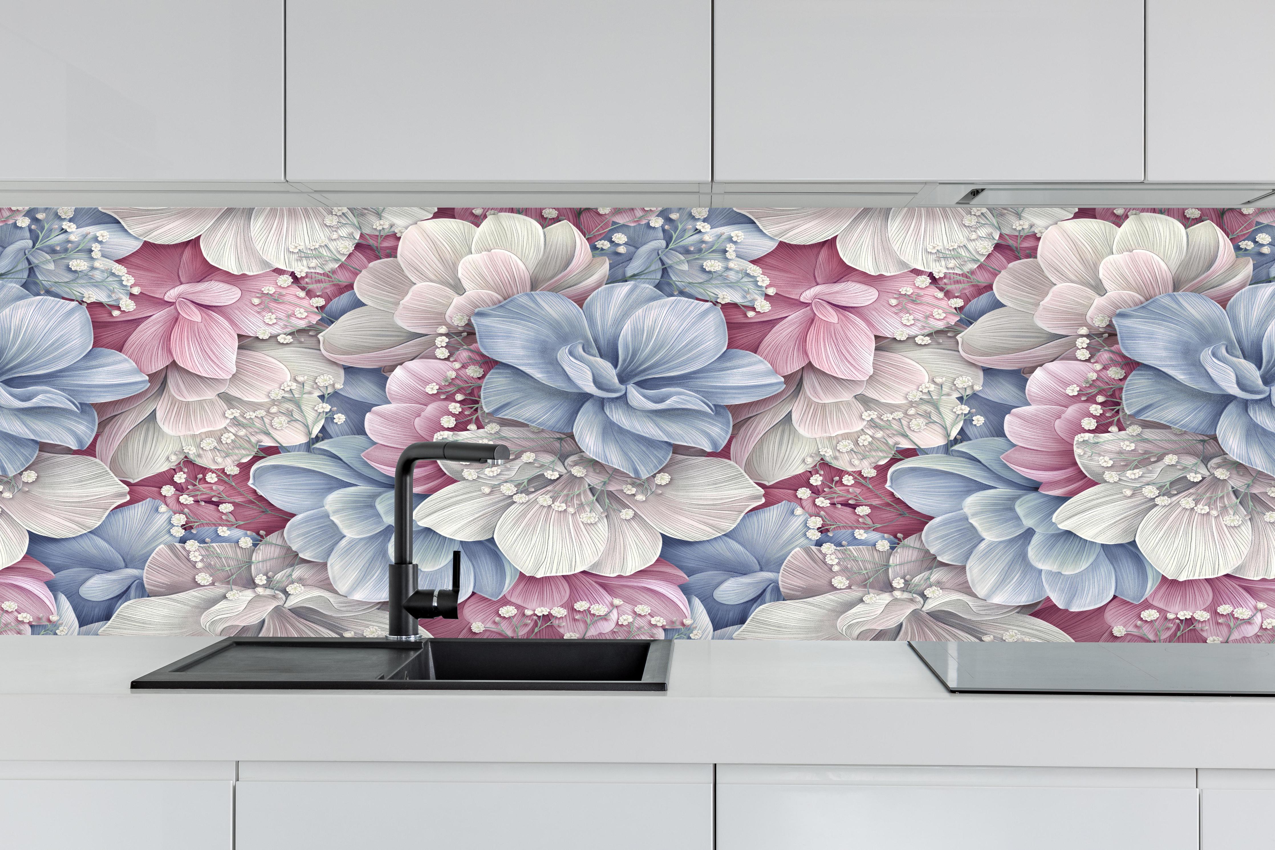 Küche - Hortensienblüten - Aquarellmalerei hinter weißen Hochglanz-Küchenregalen und schwarzem Wasserhahn