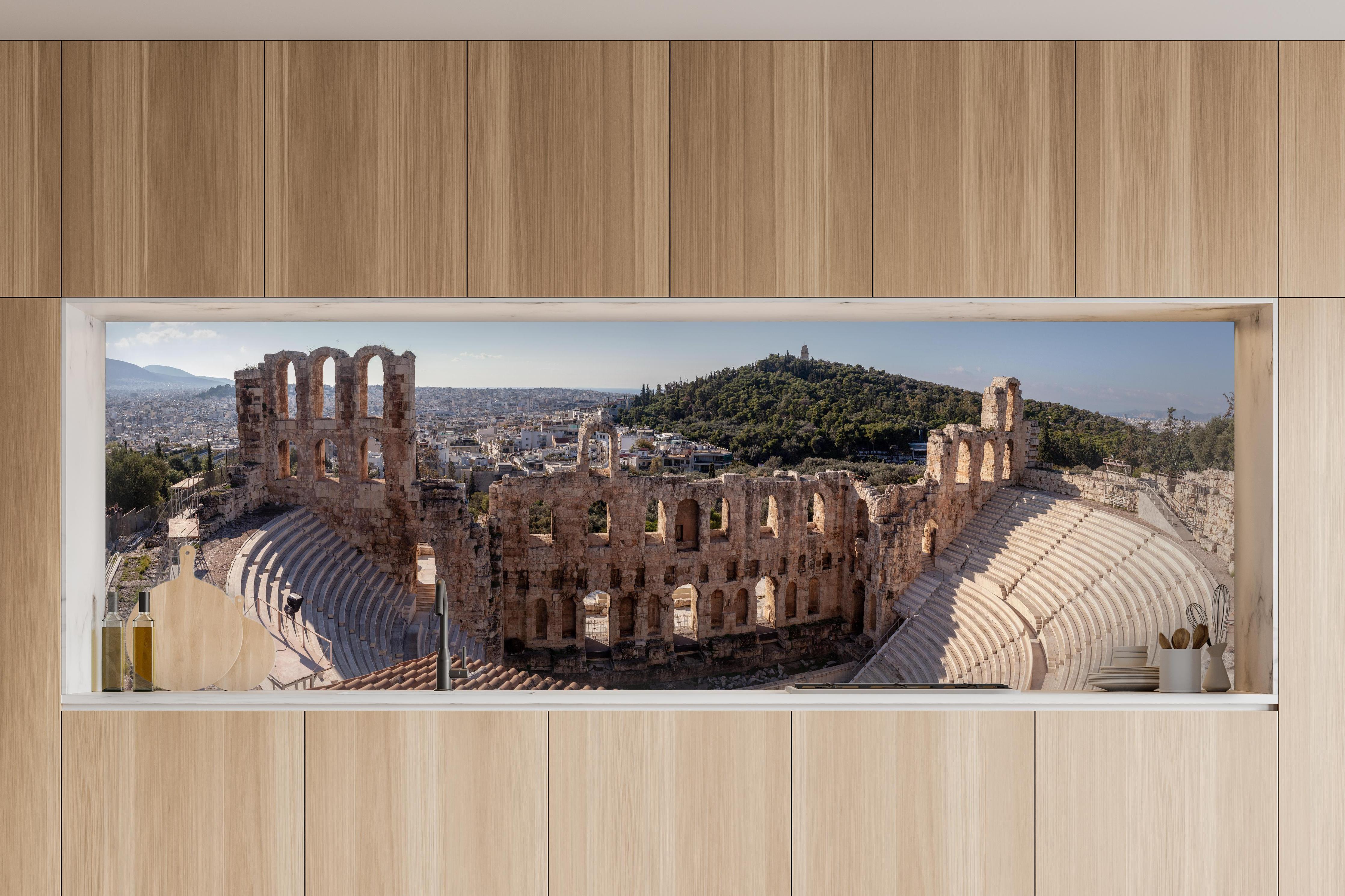 Küche - Akropolis Amphitheater Athen Panorama in charakteristischer Vollholz-Küche mit modernem Gasherd
