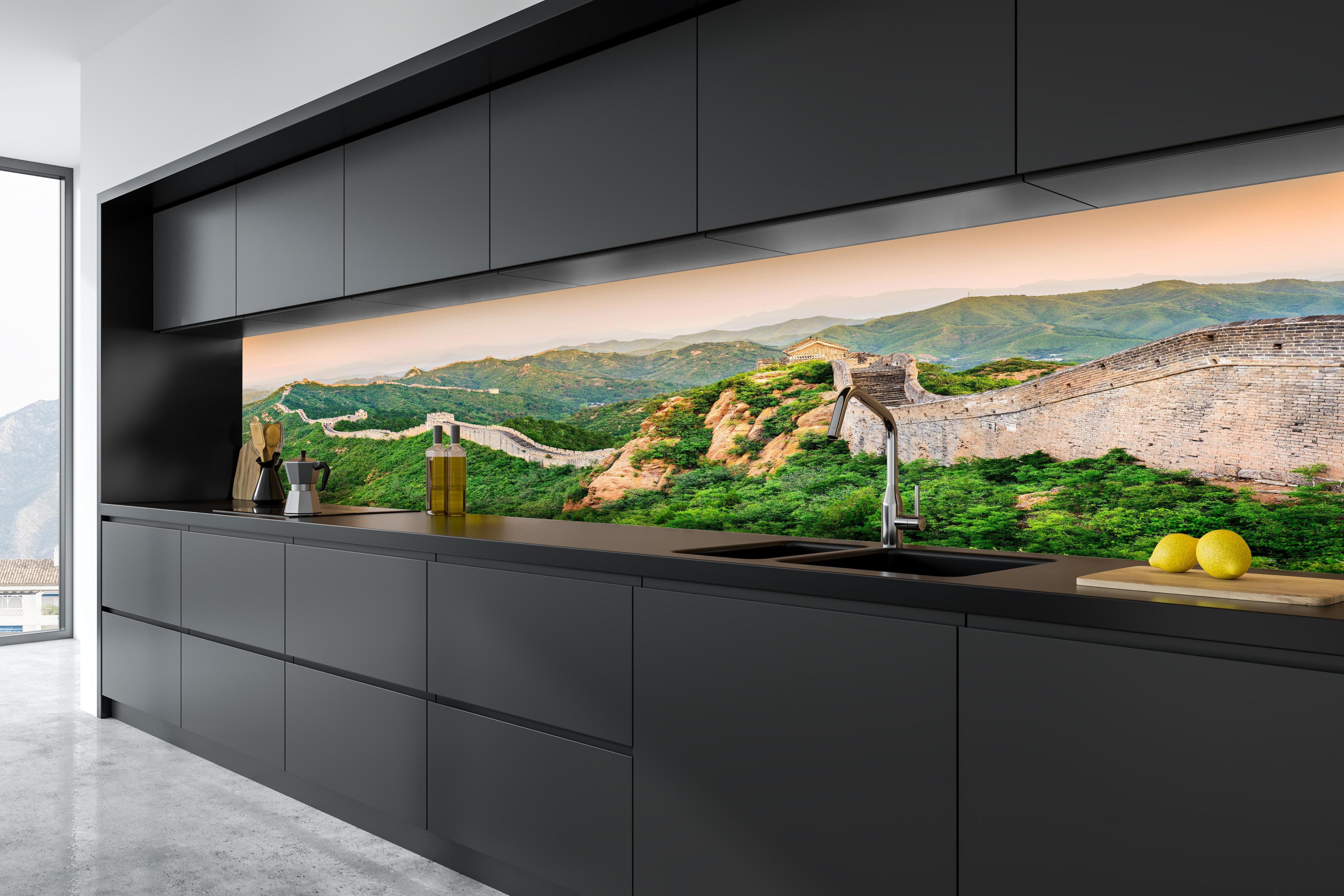 Küche - Chinesische Mauer Panorama Grün-Orange in tiefschwarzer matt-premium Einbauküche