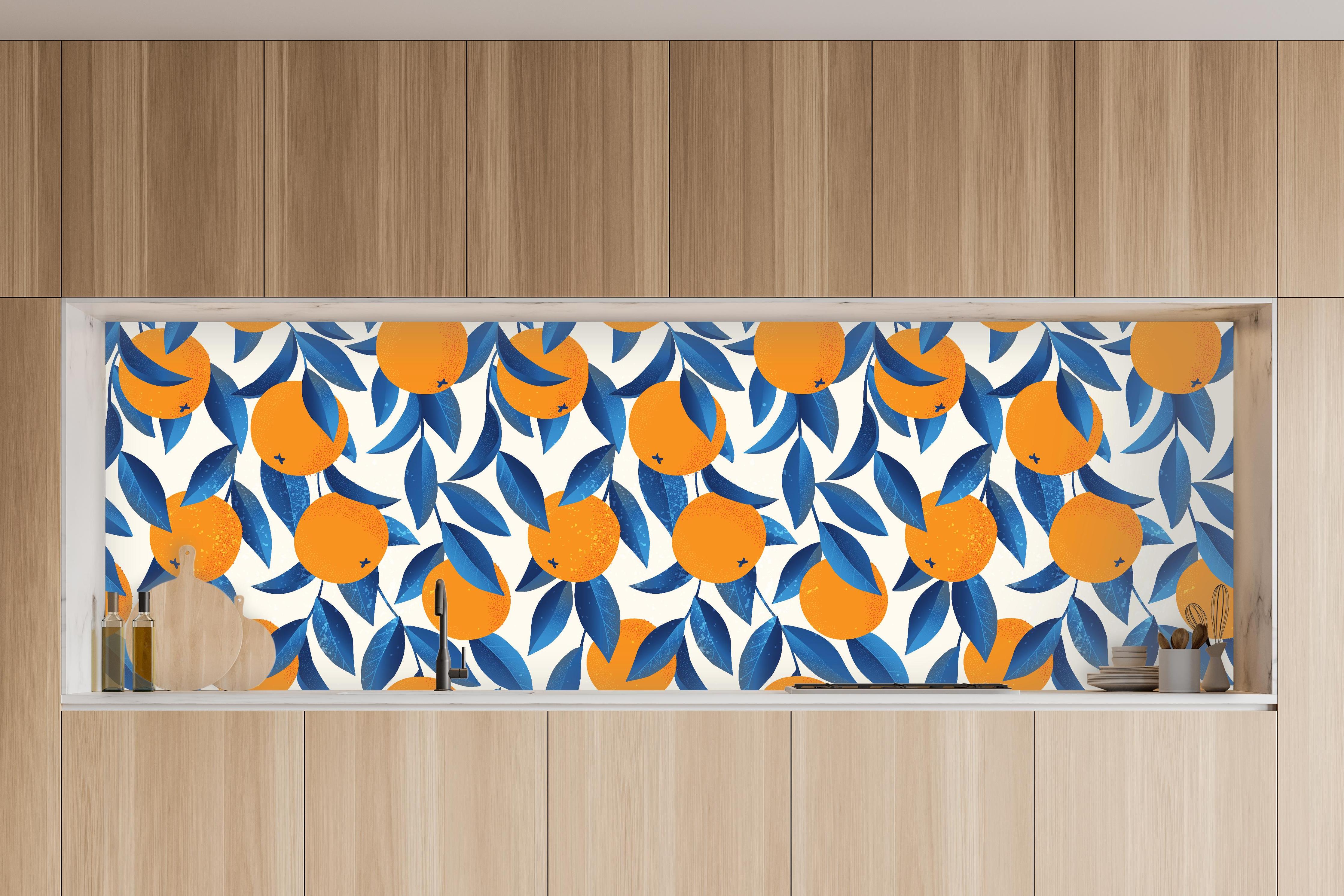 Küche - Citrus Orange Mediterran Muster in charakteristischer Vollholz-Küche mit modernem Gasherd