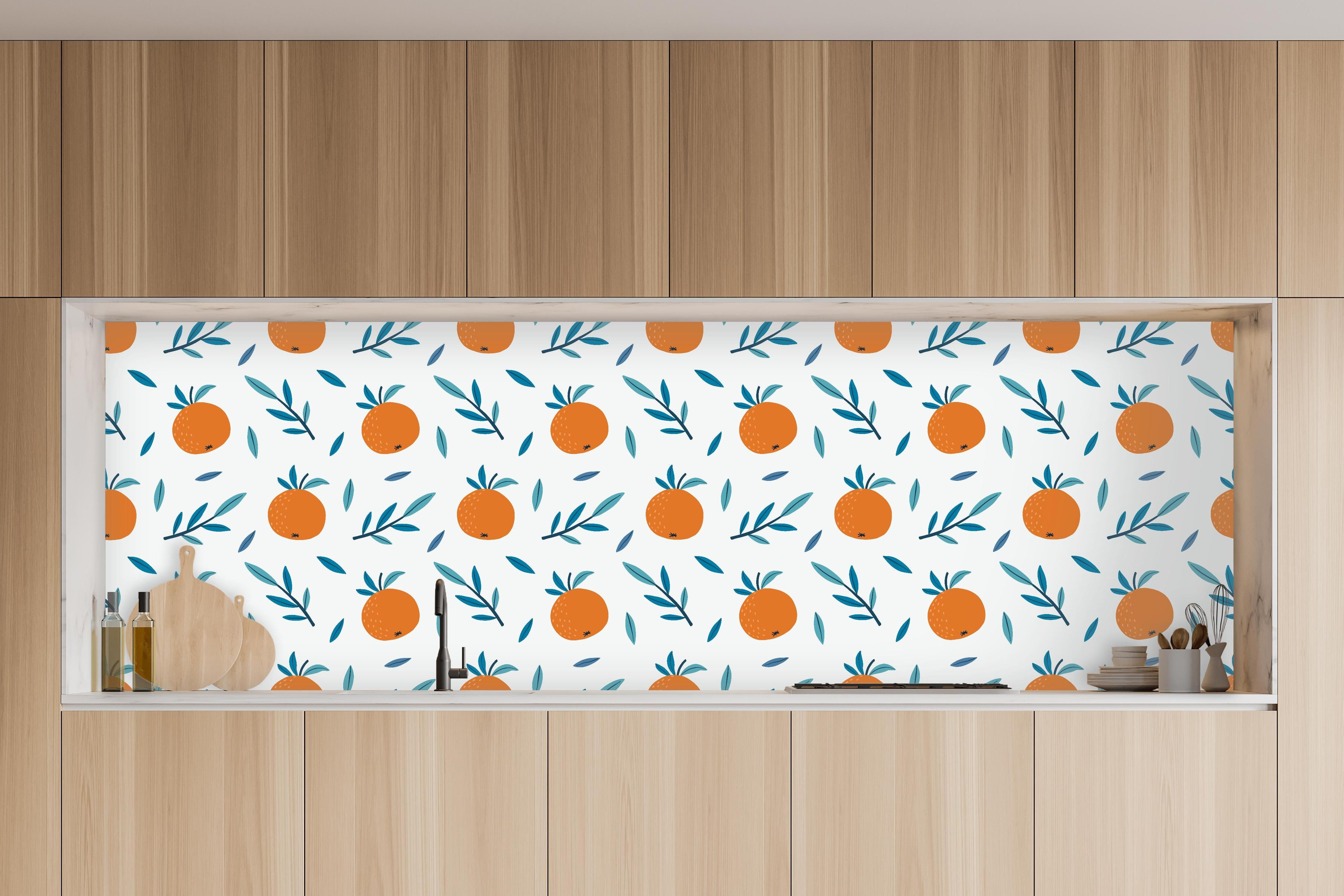 Küche - Citrus Orange Muster in charakteristischer Vollholz-Küche mit modernem Gasherd