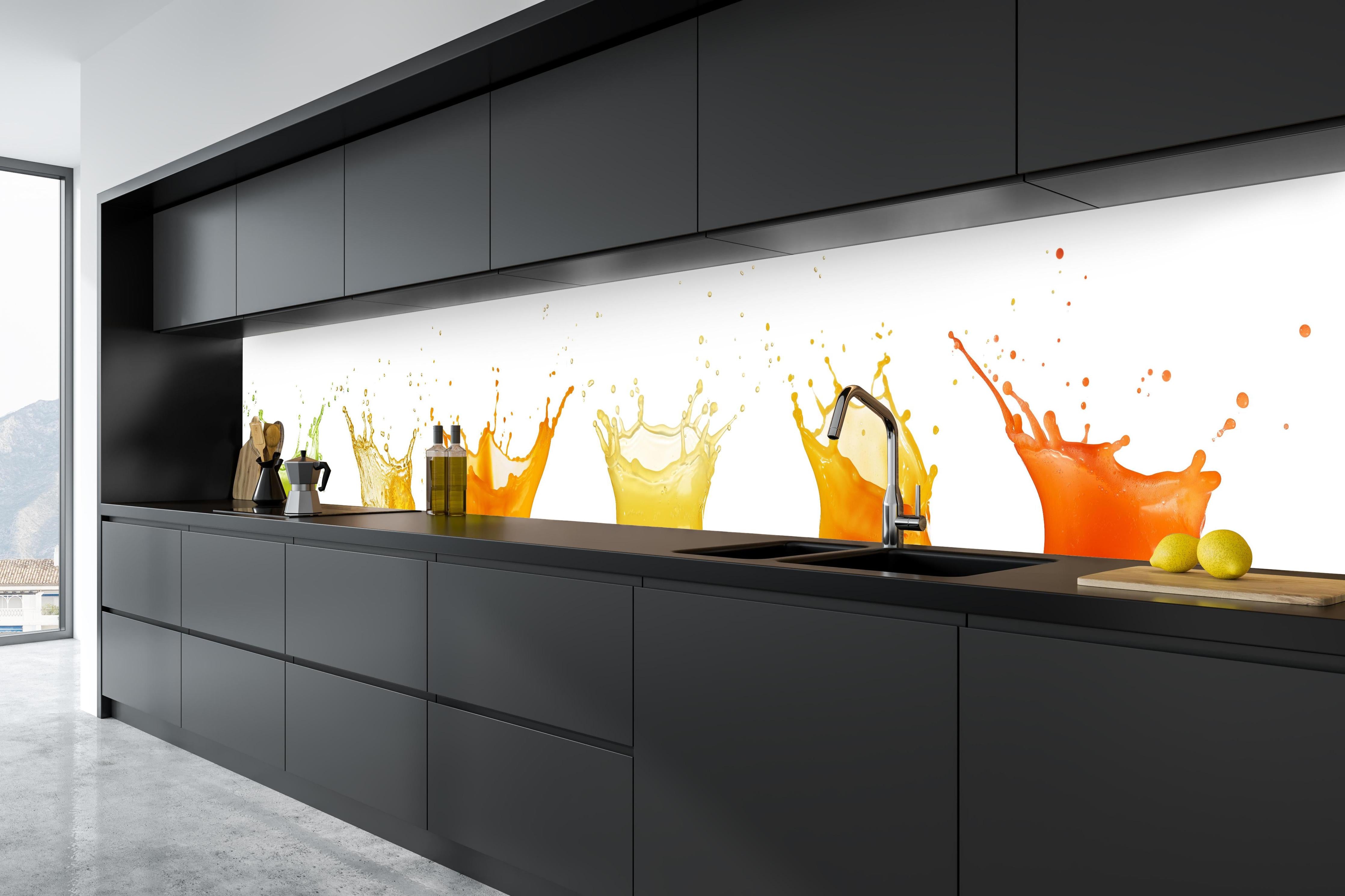 Küche - Grün-Gelb-Orange Wassersplash in tiefschwarzer matt-premium Einbauküche