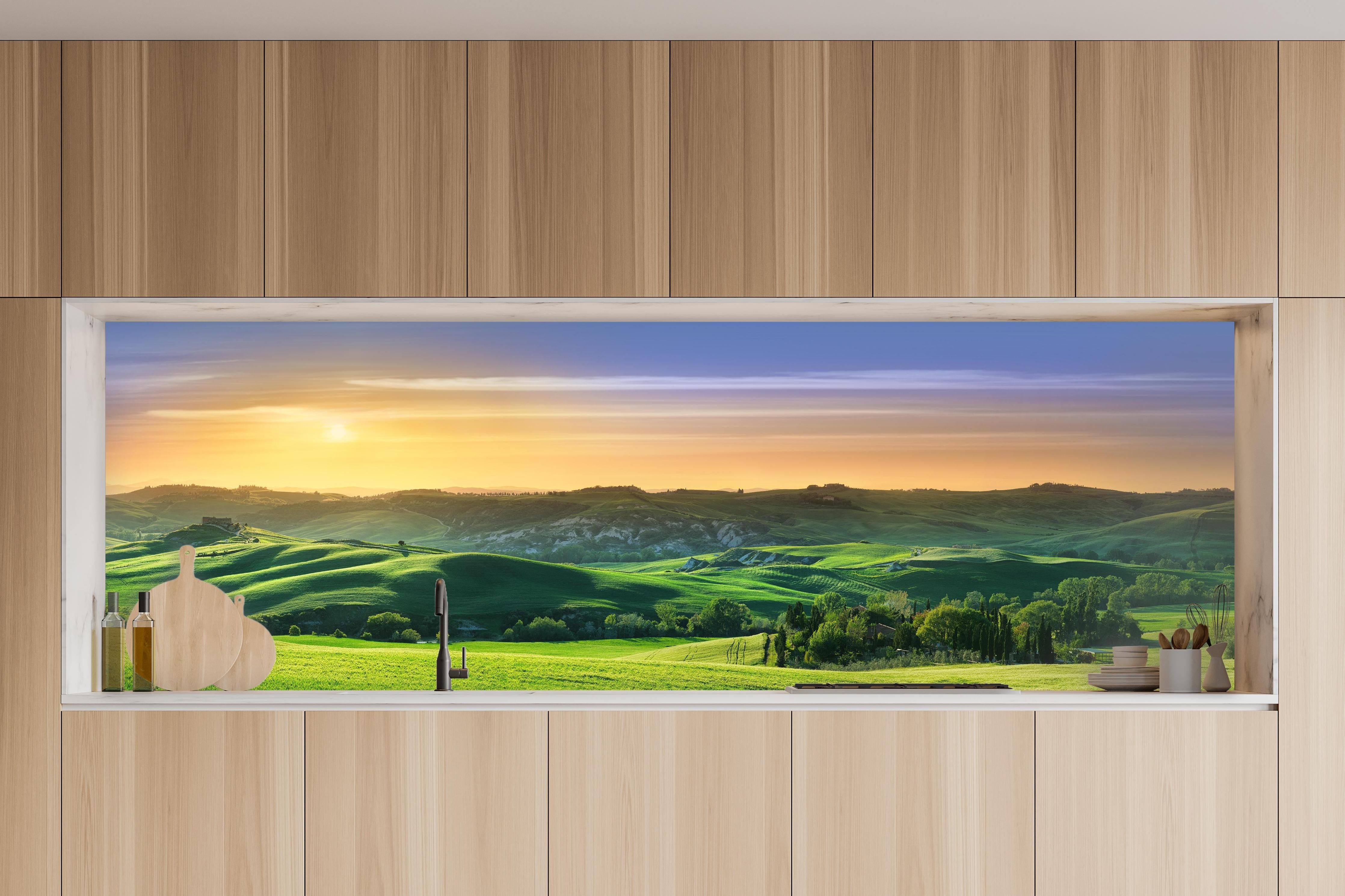 Küche - Grüne Toskana Panorama in charakteristischer Vollholz-Küche mit modernem Gasherd