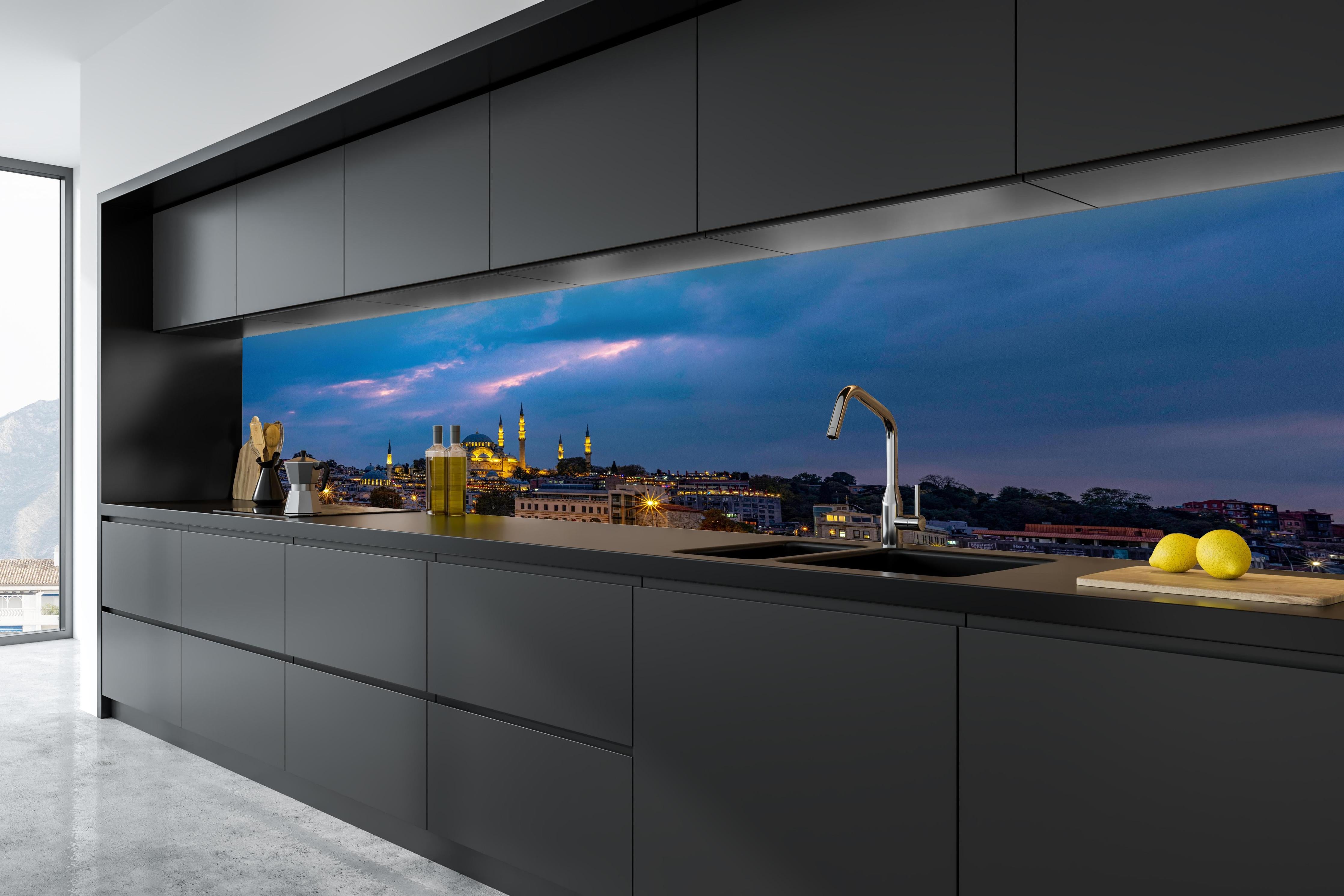 Küche - Istanbul Skyline Blau-Gold in tiefschwarzer matt-premium Einbauküche
