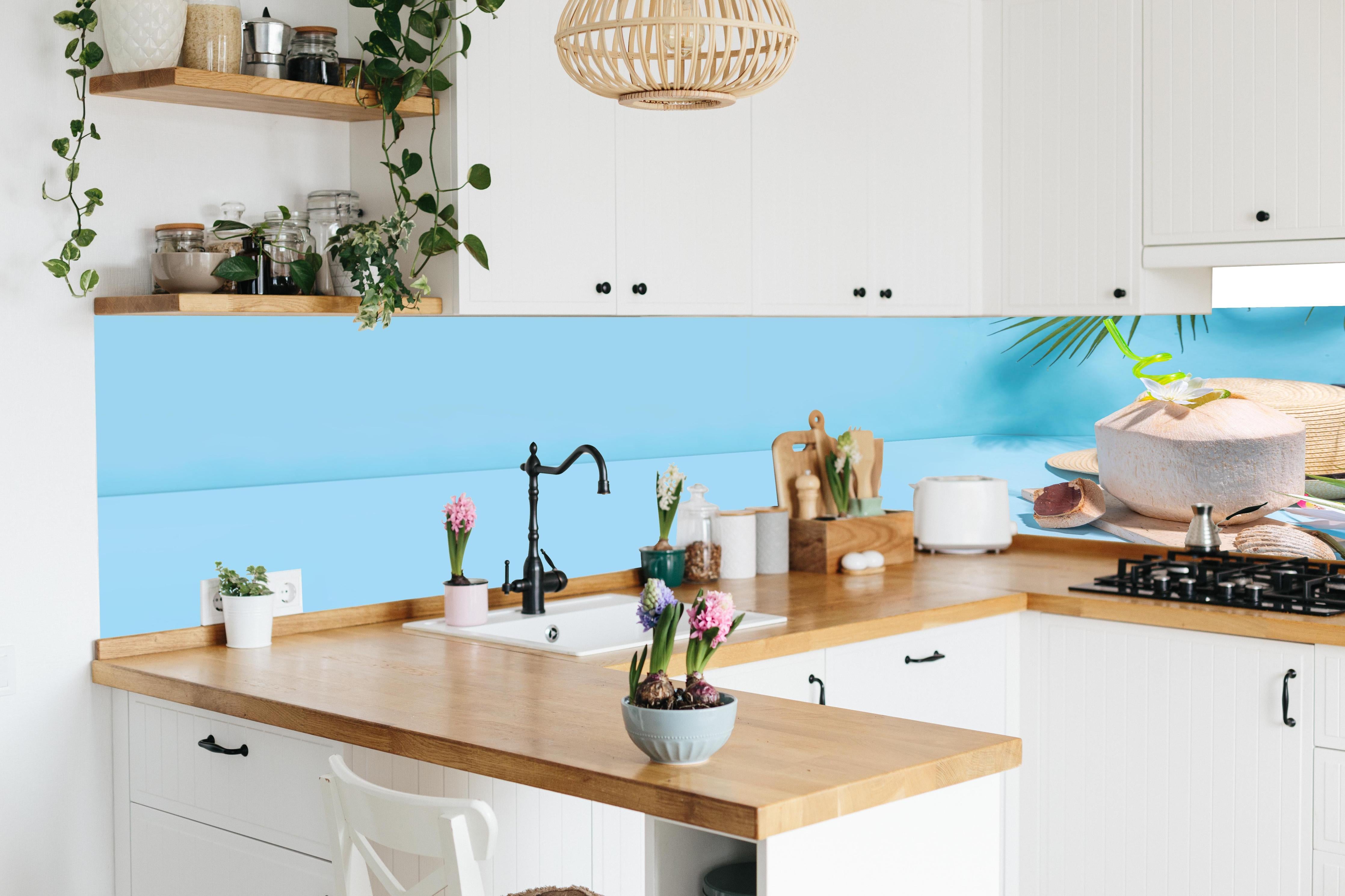 Küche - Kokosnuss-Limette Strandmotiv Blau in lebendiger Küche mit bunten Blumen