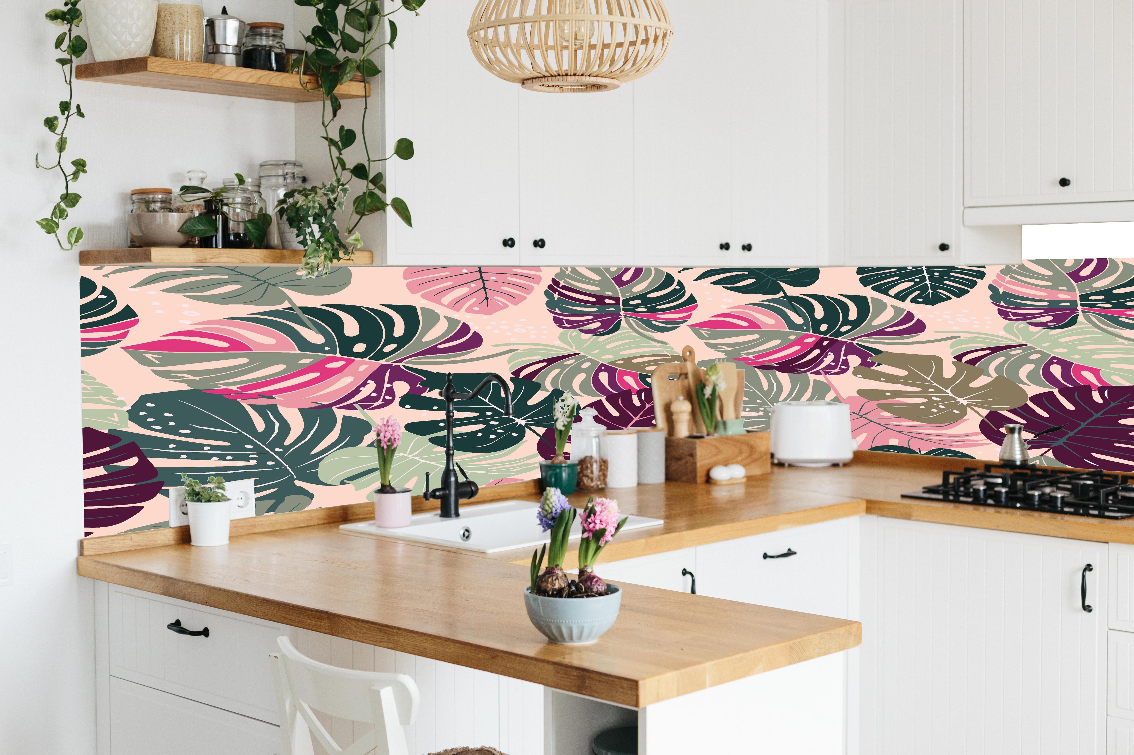 Küche - Monstera Tropic Rosa-Grün in lebendiger Küche mit bunten Blumen