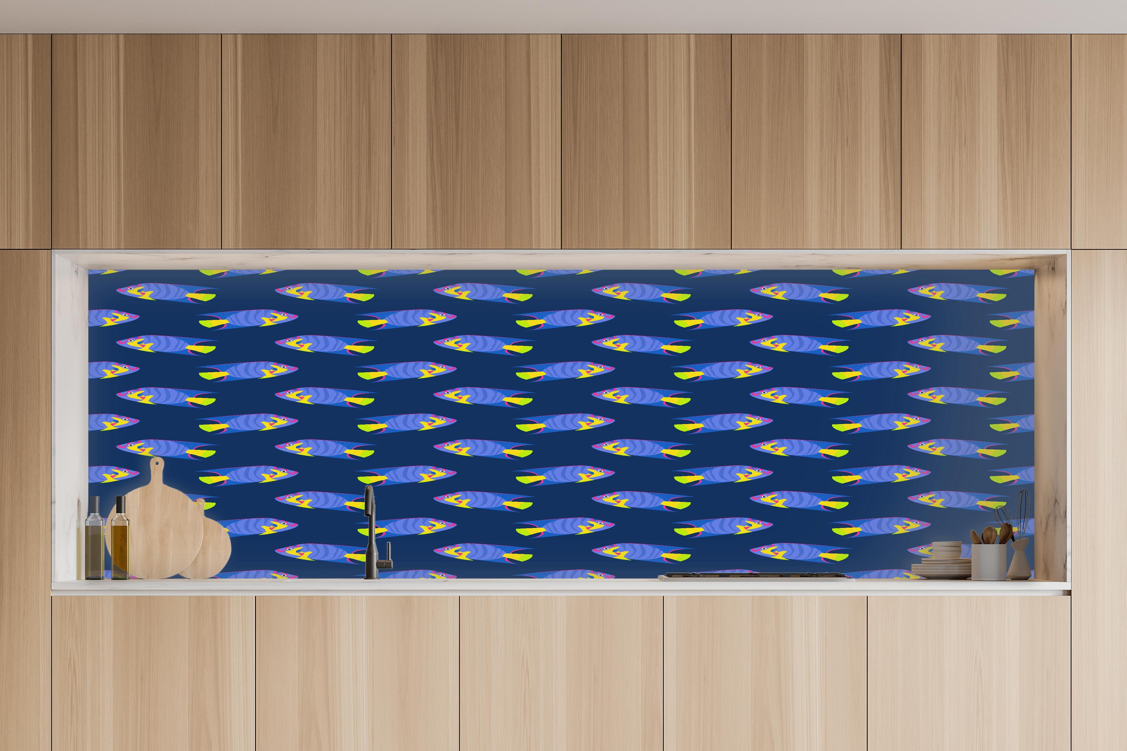 Küche - Neon-Fische Blau-Gelb Muster in charakteristischer Vollholz-Küche mit modernem Gasherd