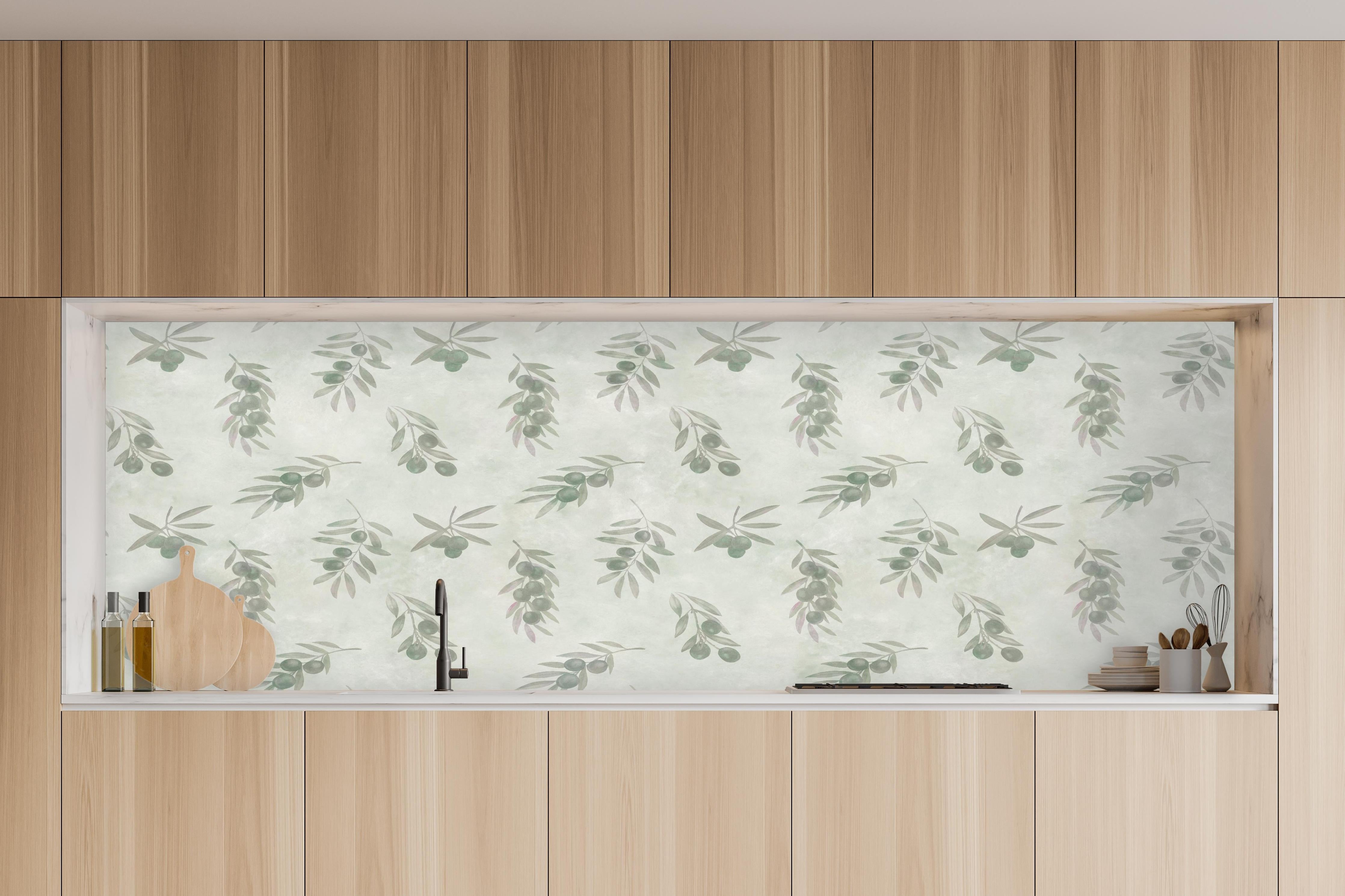 Küche - Olivenzweige Grün-Beige Muster in charakteristischer Vollholz-Küche mit modernem Gasherd