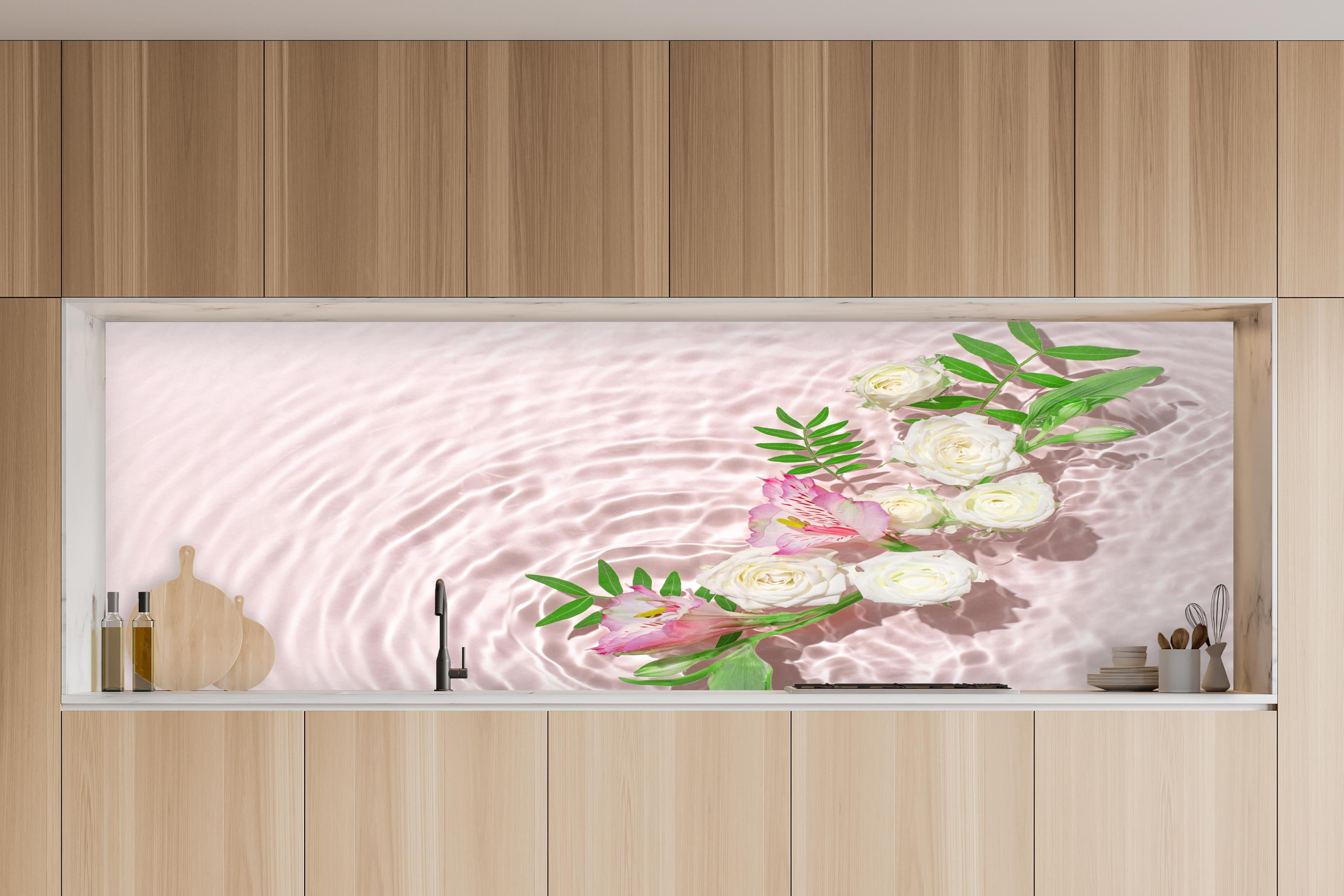 Küche - Rosa Blumen auf Wasser in charakteristischer Vollholz-Küche mit modernem Gasherd