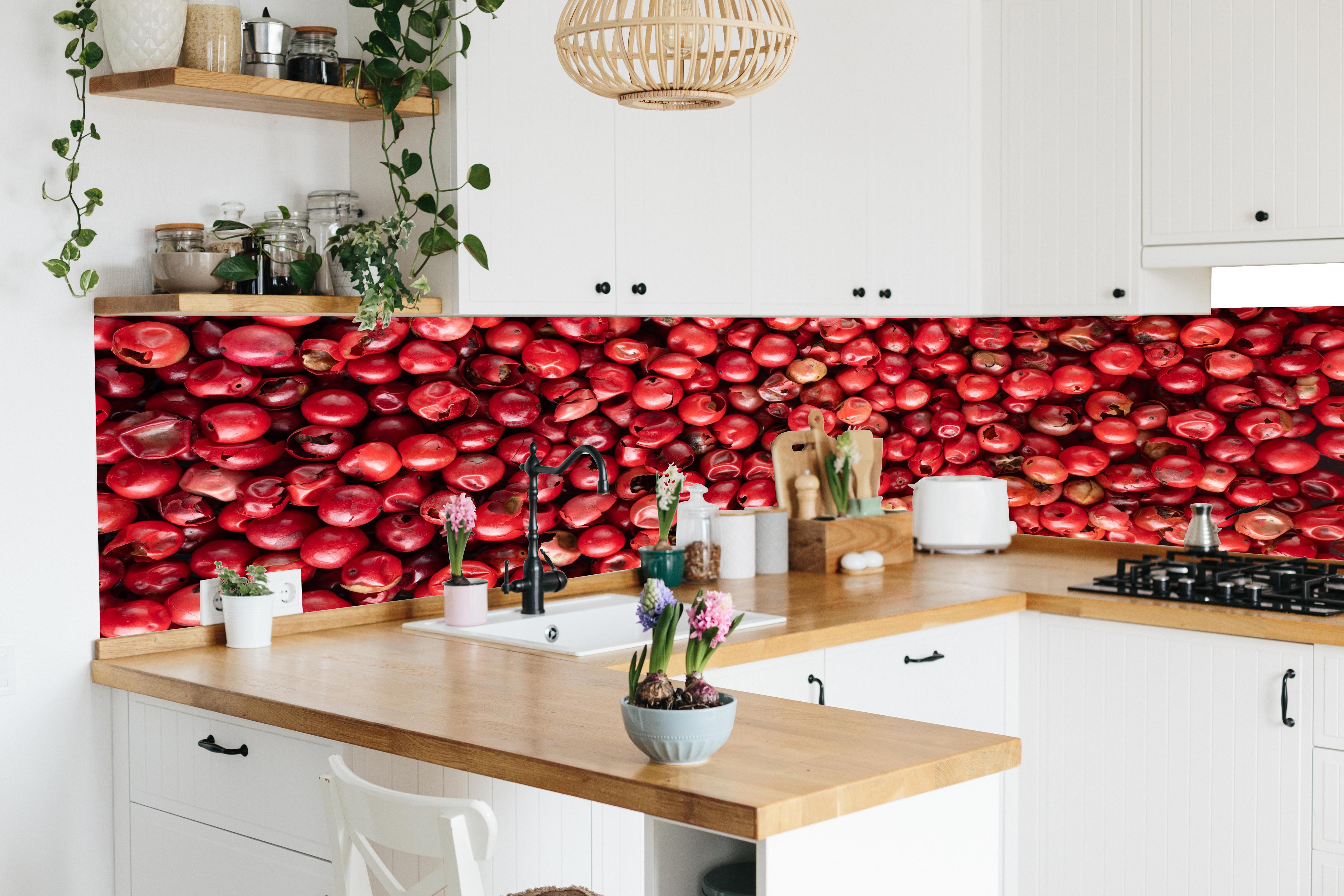 Küche - Rote Pfefferkörner Textur in lebendiger Küche mit bunten Blumen