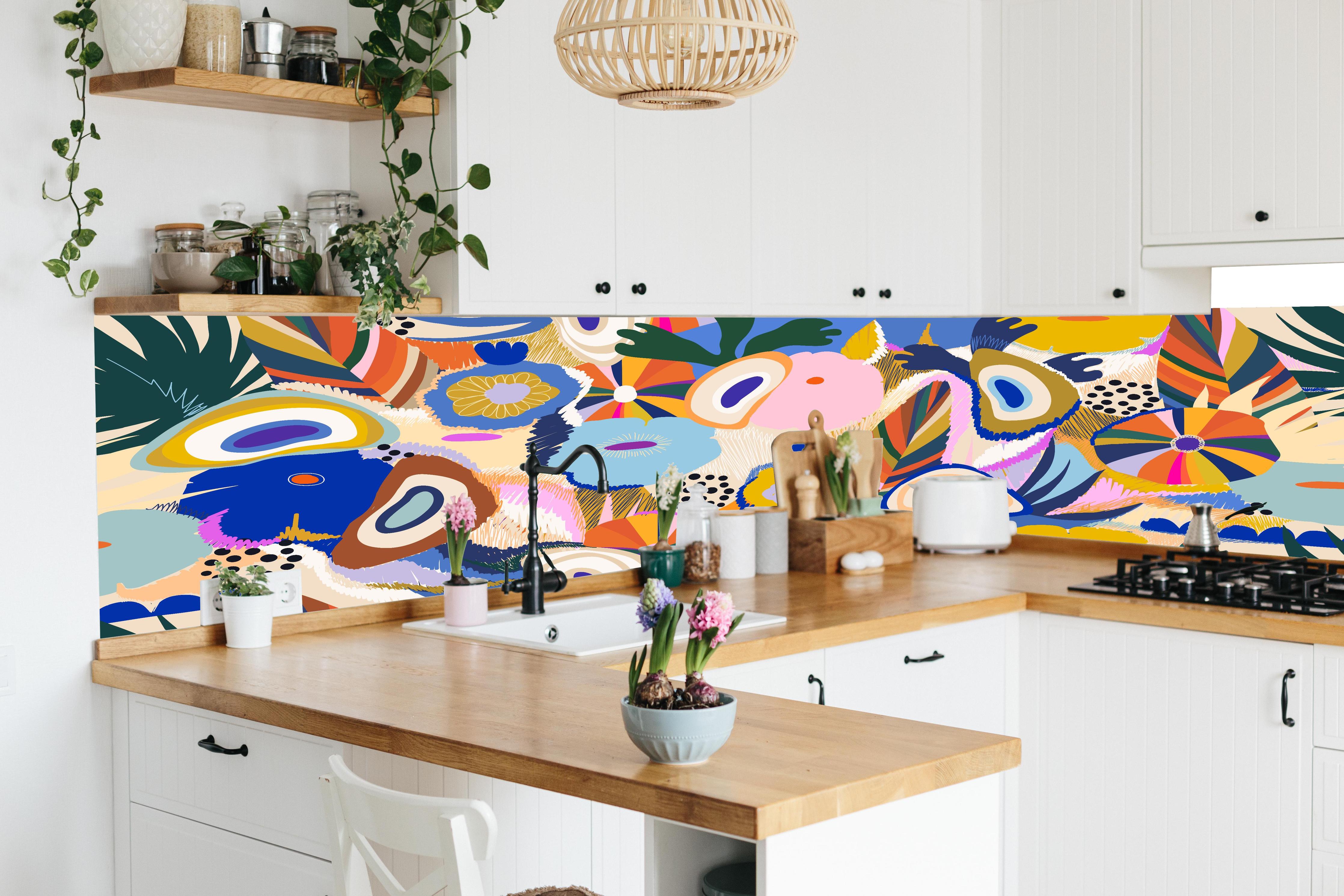 Küche - Tropisches Blumen-Abstract Bunt in lebendiger Küche mit bunten Blumen