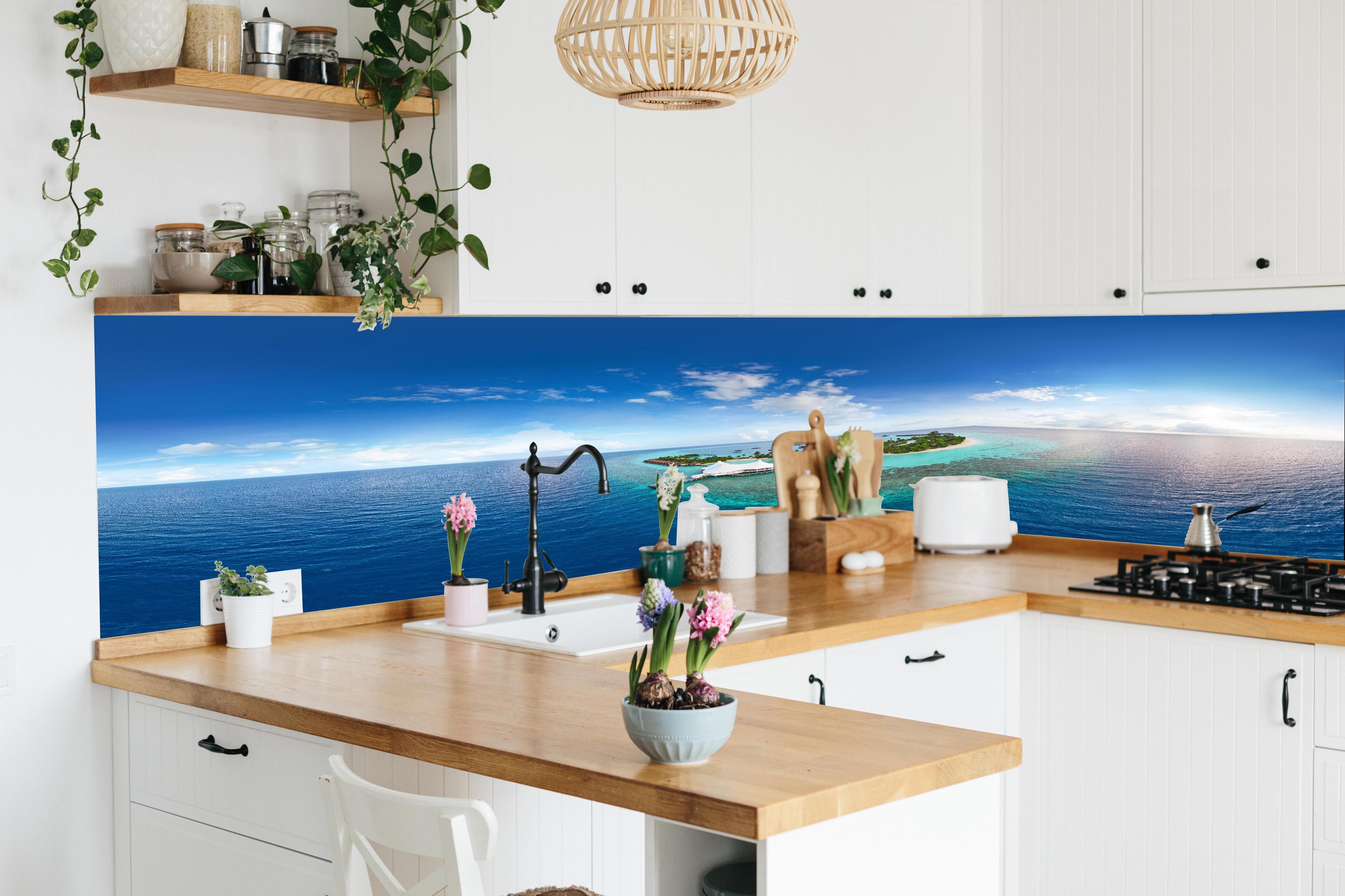 Küche - Panorama von Banff National Park - Kanada in lebendiger Küche mit bunten Blumen