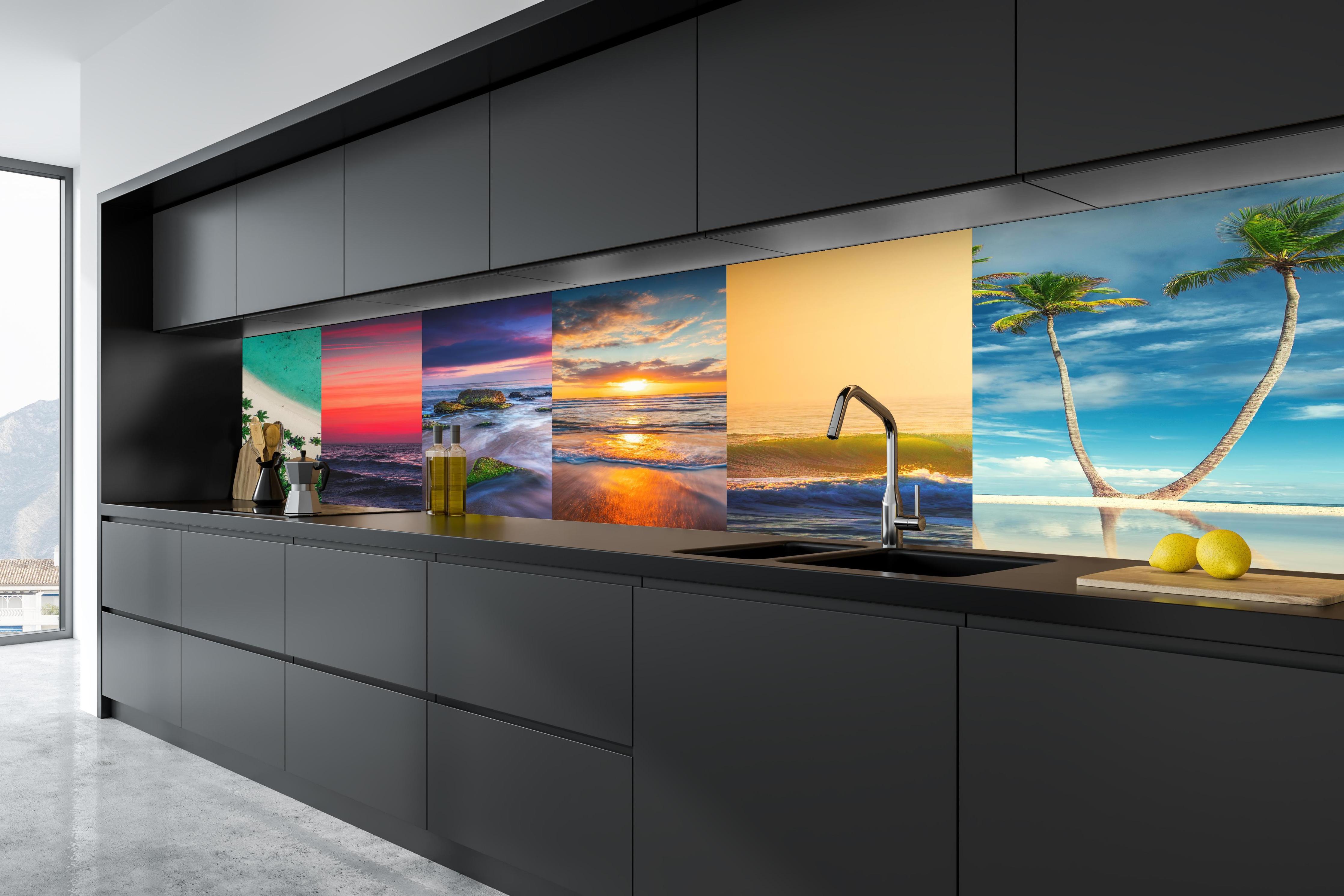 Küche - Collage von Sommer Meer und Strand Bilder in tiefschwarzer matt-premium Einbauküche